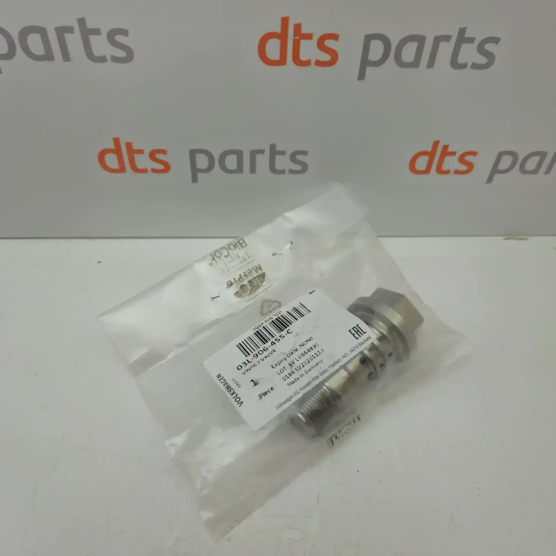 OEM Volkswagen 03L906455C – Engine variable timing valve (VVT)