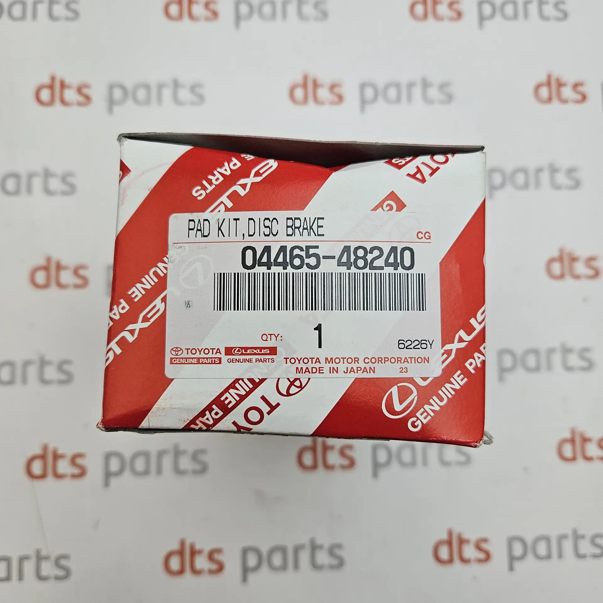 OEM Toyota/Lexus 0446548240 – Front disc brake pad set