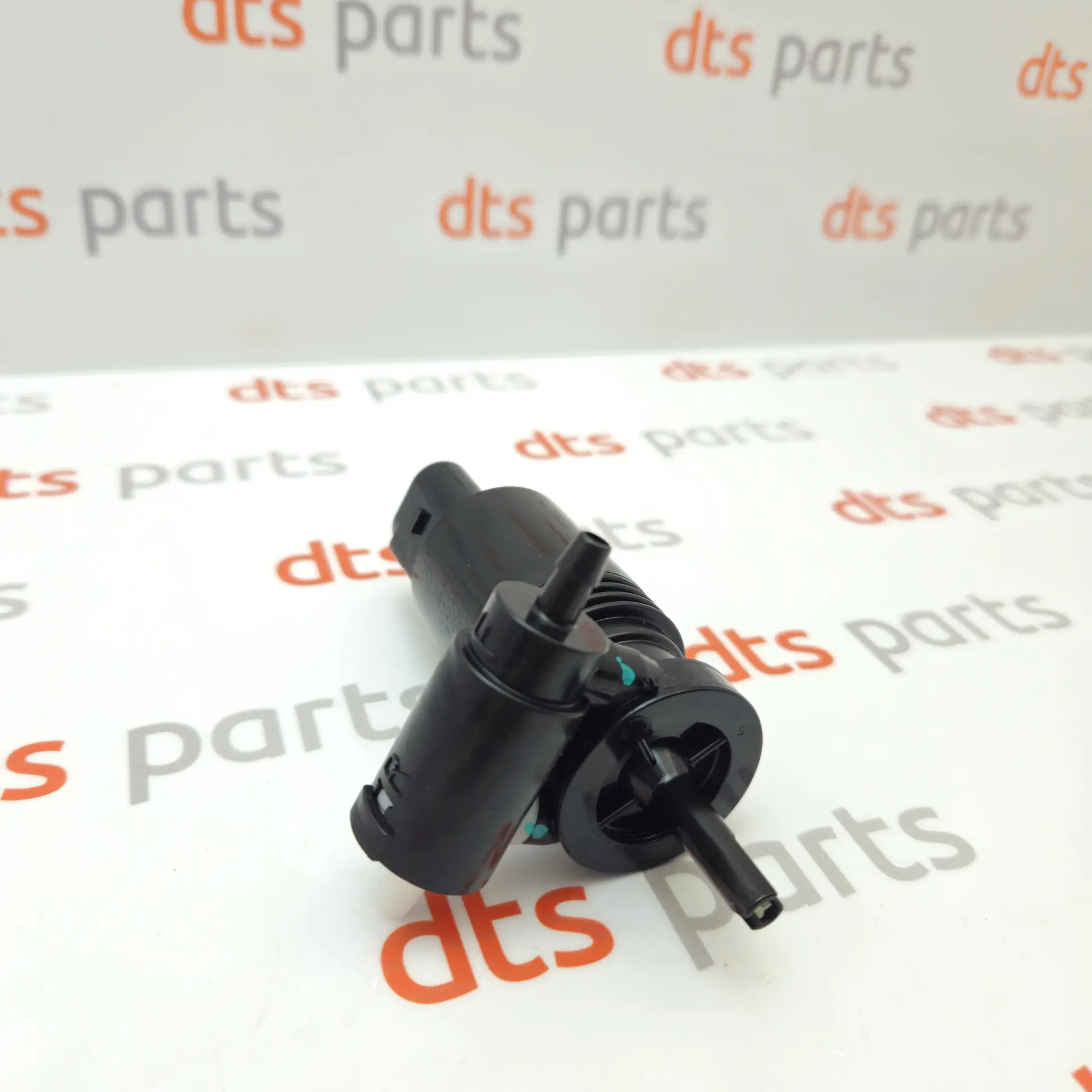 OEM FCA 05152075AC – Windshield washer pump