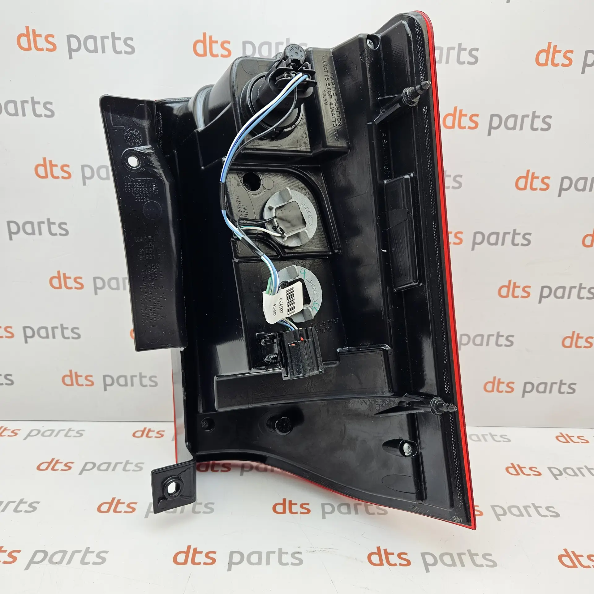 OEM FCA 05182531AE – LAMP. Tail Stop Turn. Left. Chrysler Town & Country