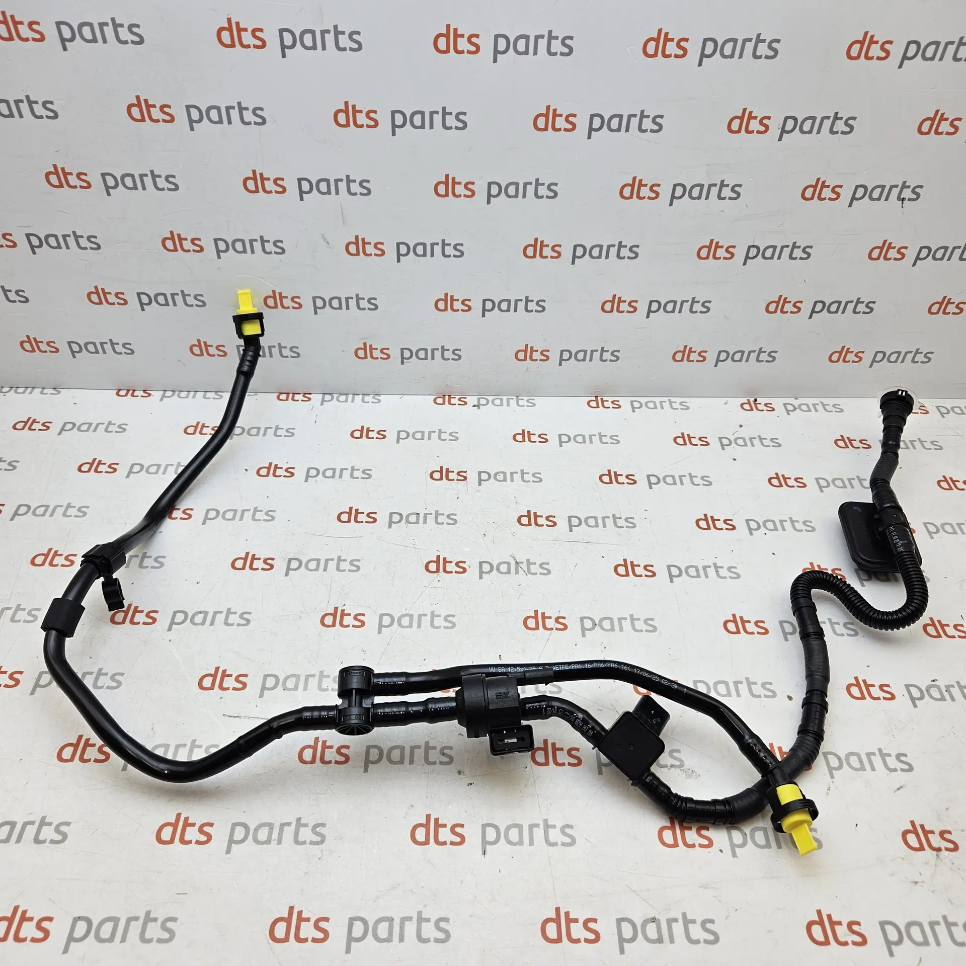 OEM Volkswagen 05E133366EA – EVAP canister purge valve and hose assembly
