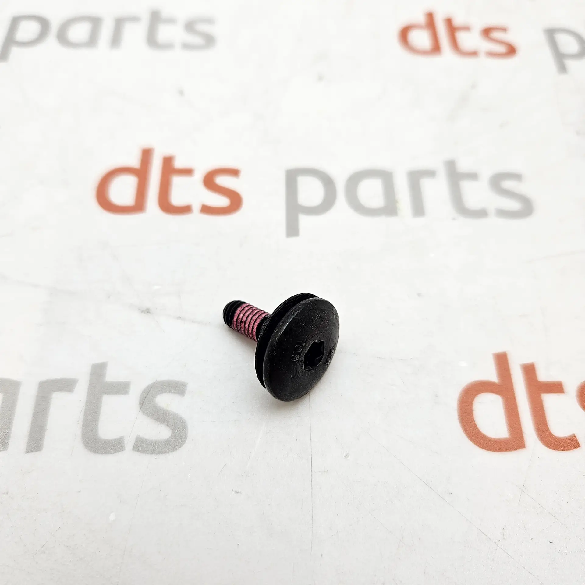 OEM BMW 07146978618 – Torx screw bolt with washer