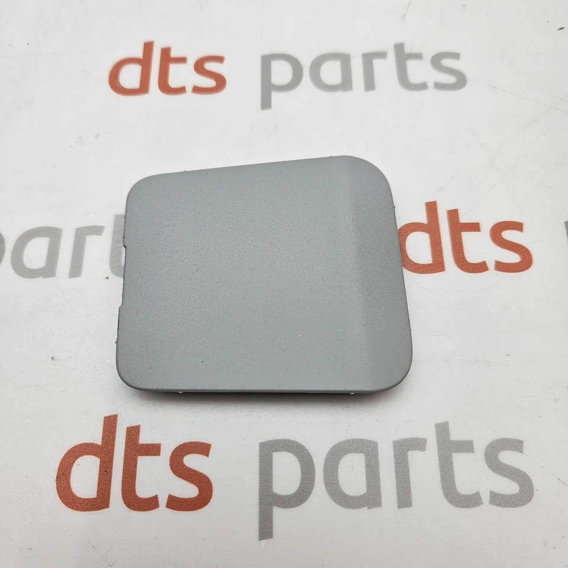 OEM Honda 08F02T1G6P005 – Cover center tailgate