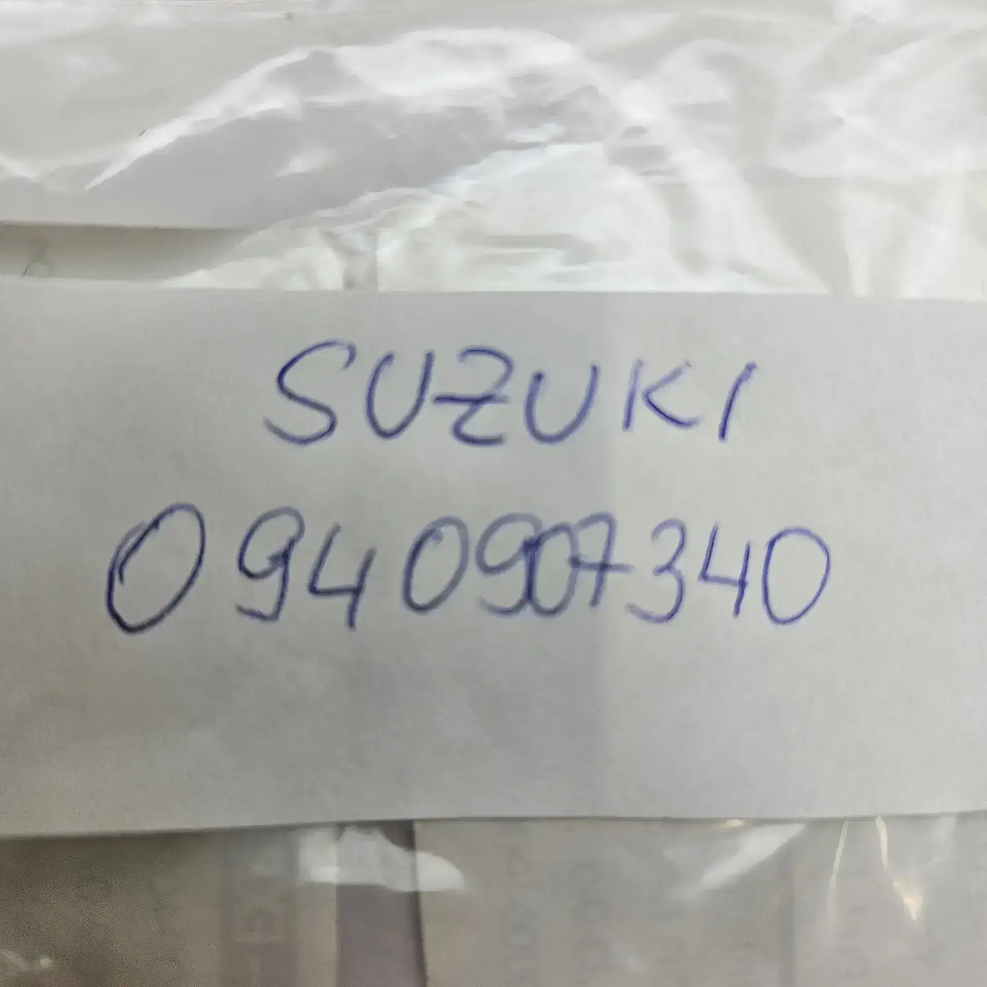 OEM Suzuki 0940907340 – Clip