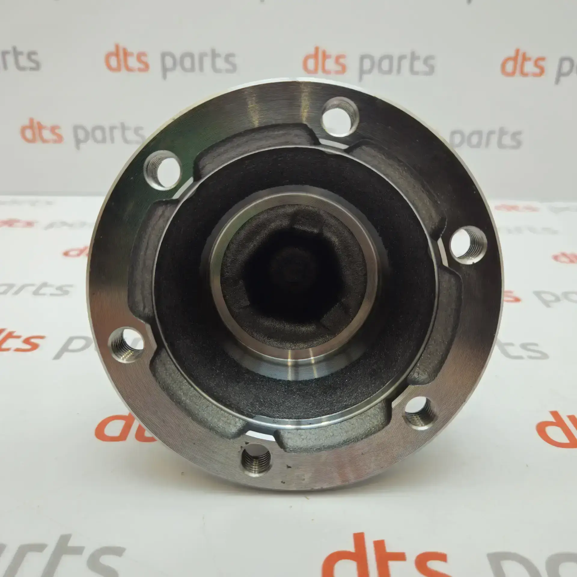 OEM VAG 0AA409272B – Front driveshaft output shaft