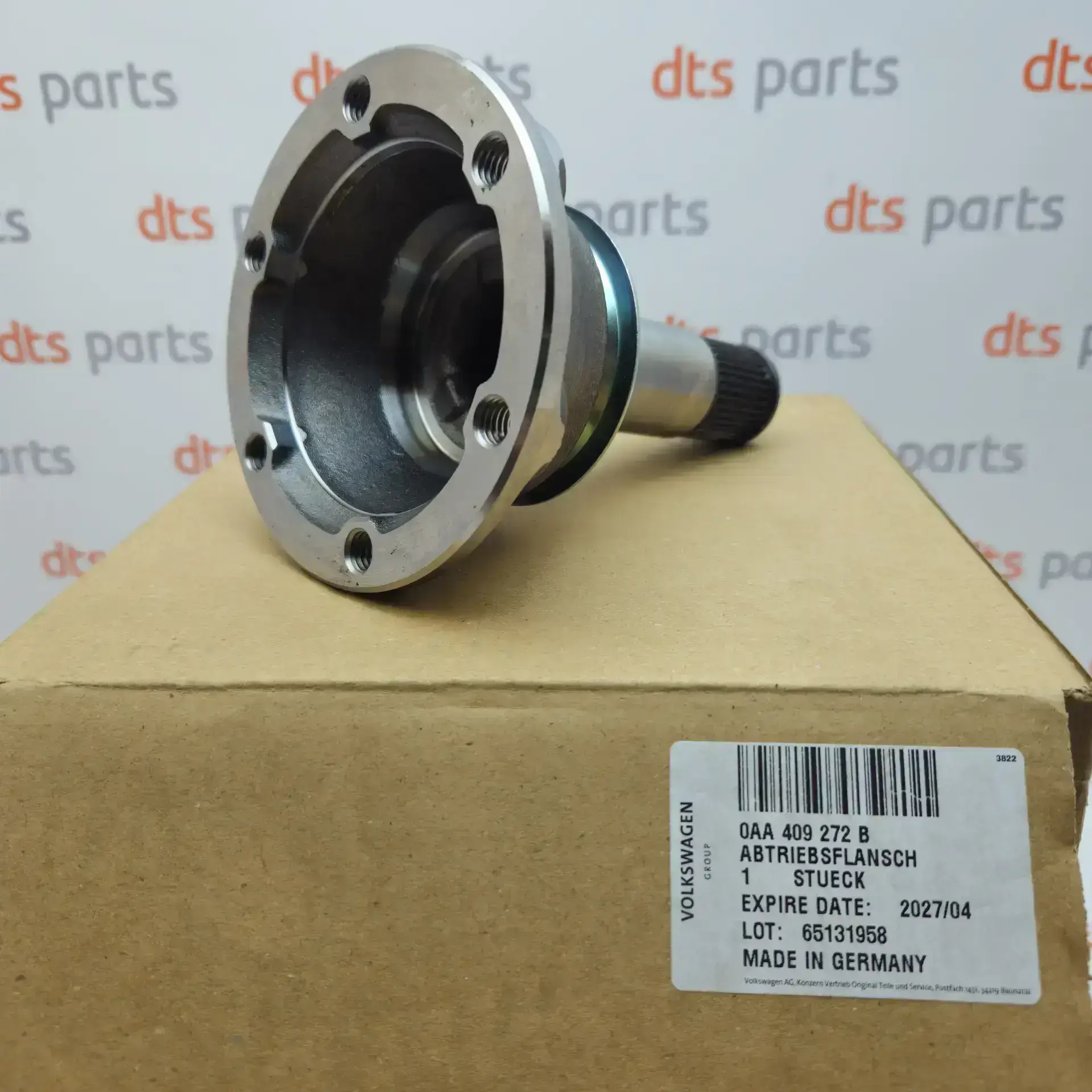 OEM VAG 0AA409272B – Front driveshaft output shaft