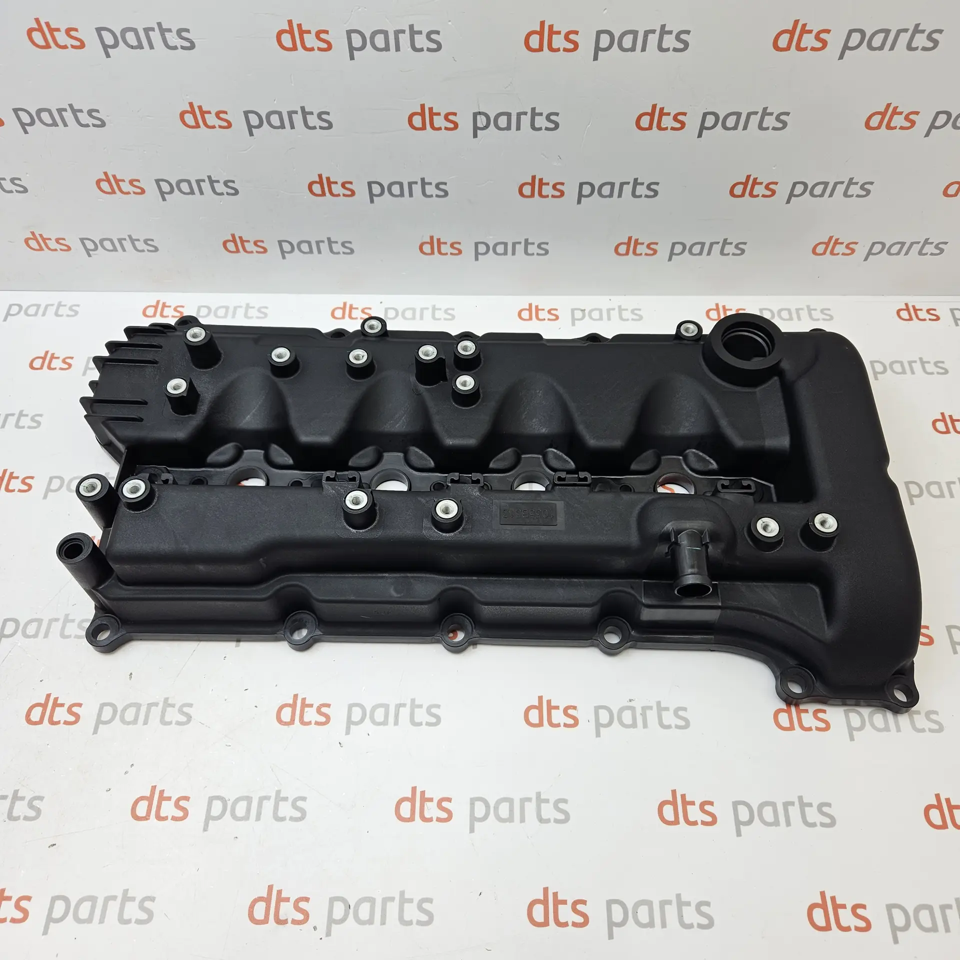 OEM Mitsubishi 1035B313 – Rocker Cover Assembly / Valve Cover