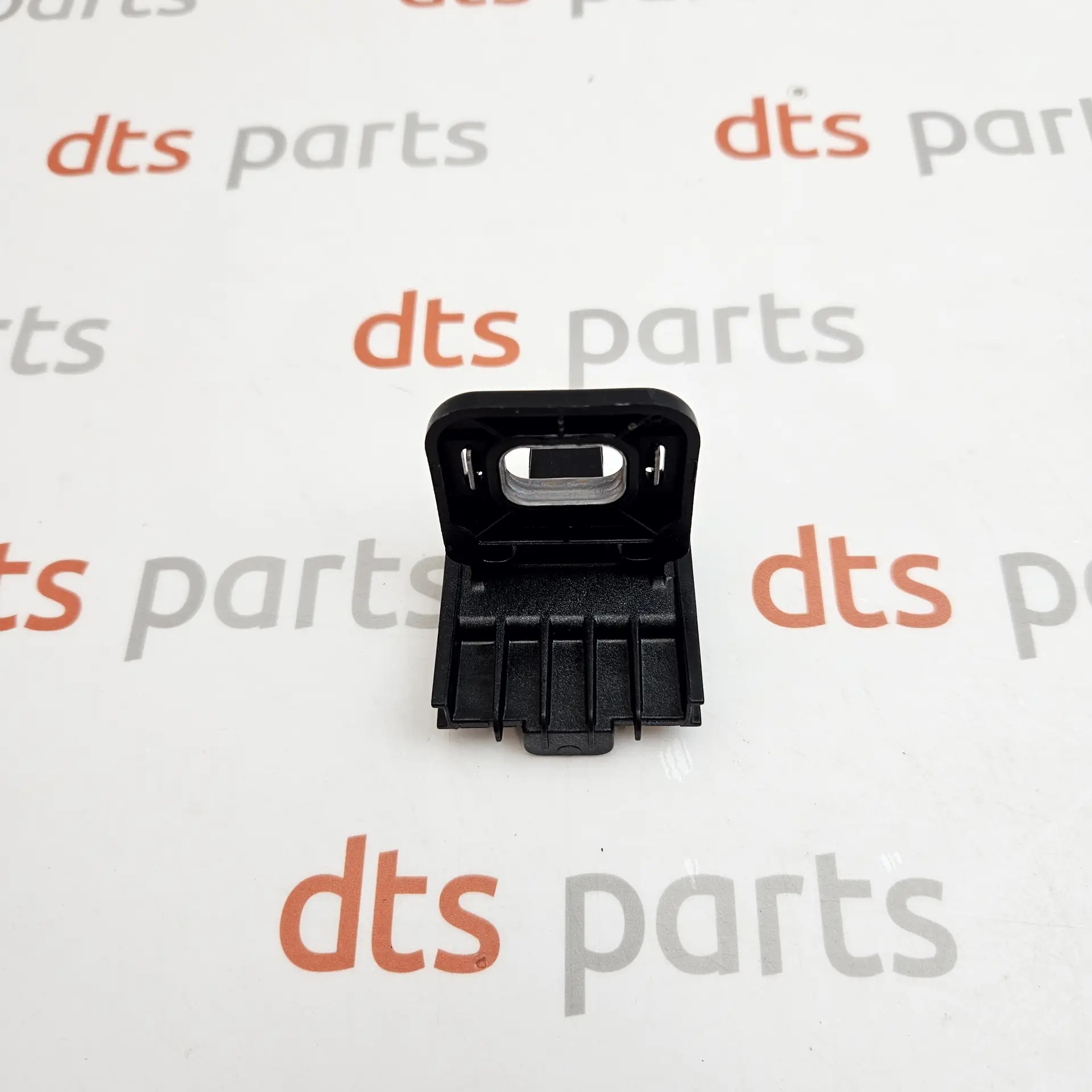 OEM VAG 10A941109 – Headlight repair bracket