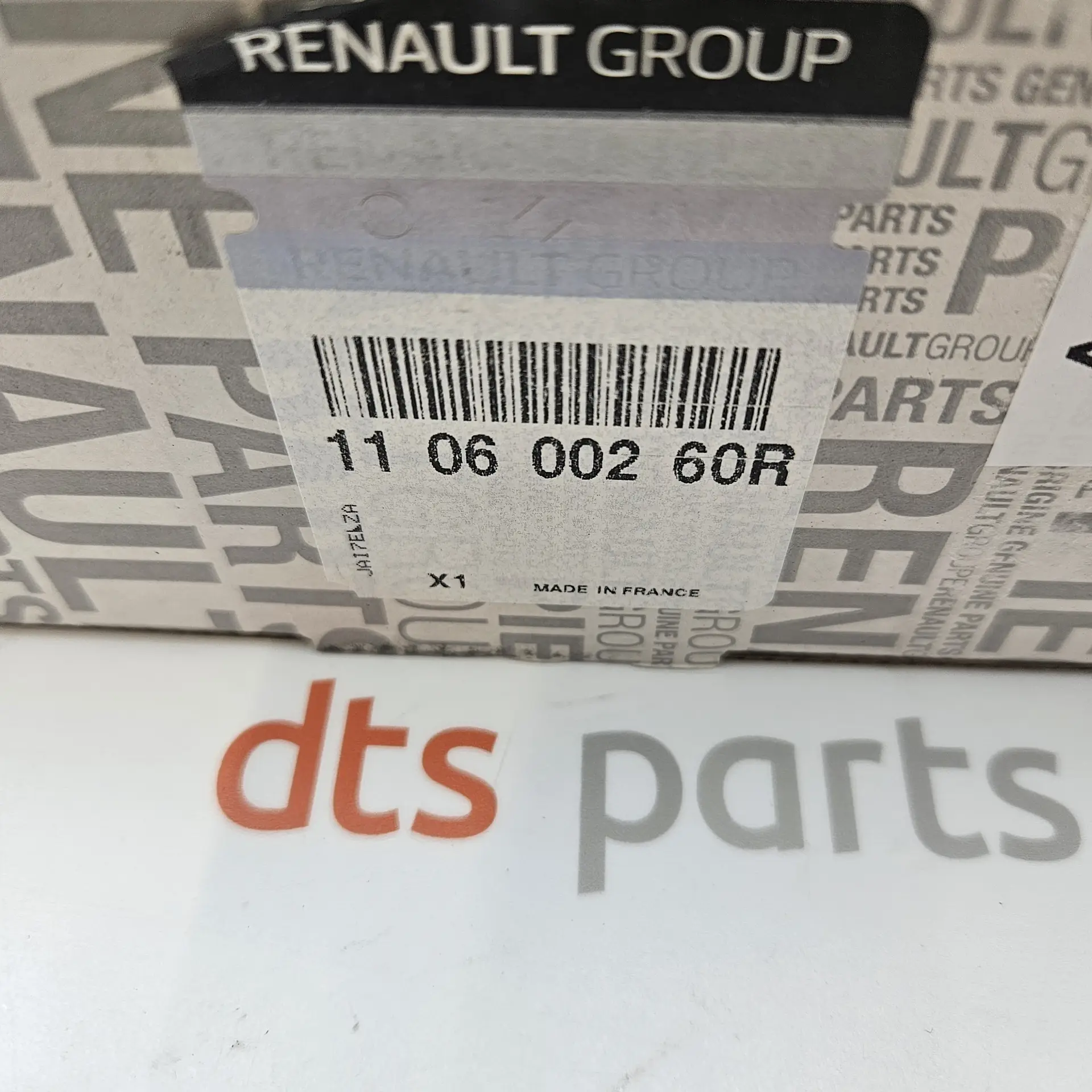 OEM Renault 110600260R – Coolant thermostat housing assembly with coolant temperature sensor