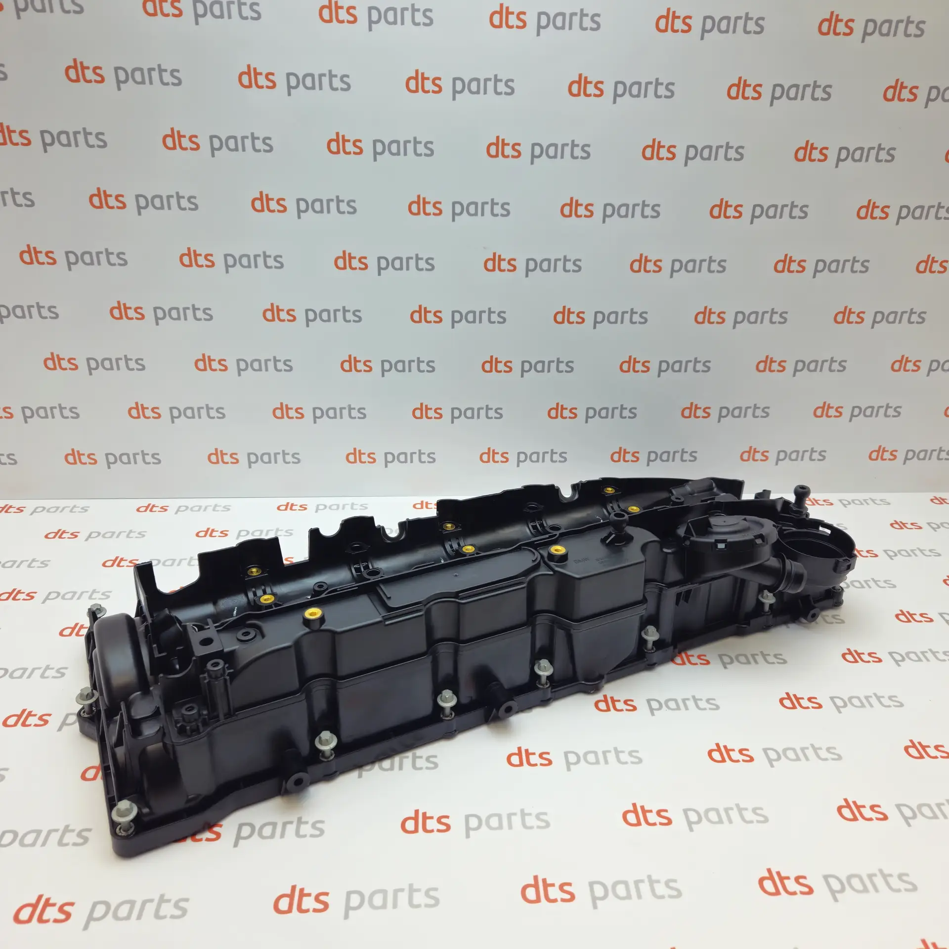 OEM BMW 11127823181 – Cylinder head cover