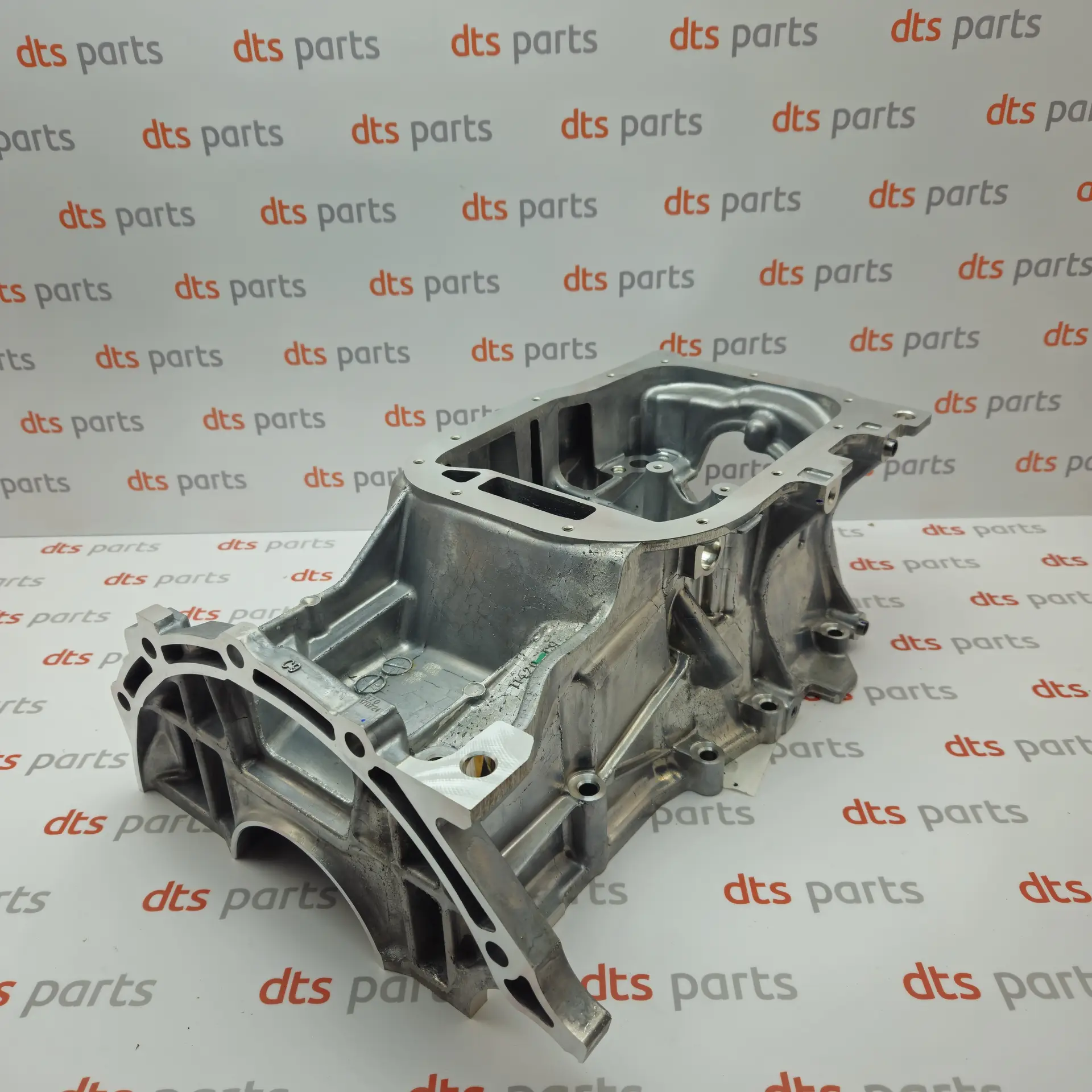 OEM Toyota/Lexus 114200T080 – Crankshaft case