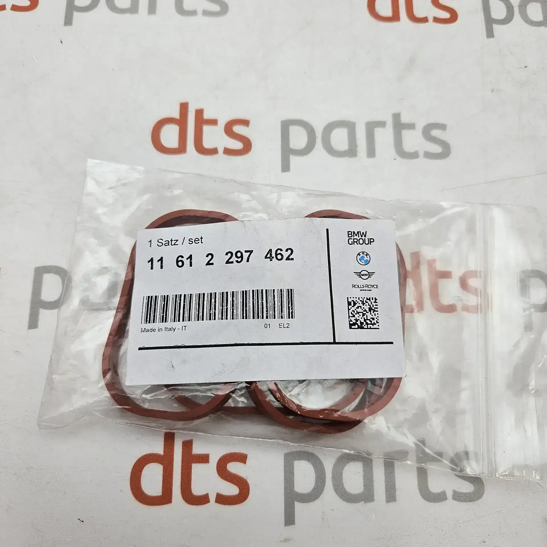 OEM BMW 11612297462 – Gasket set