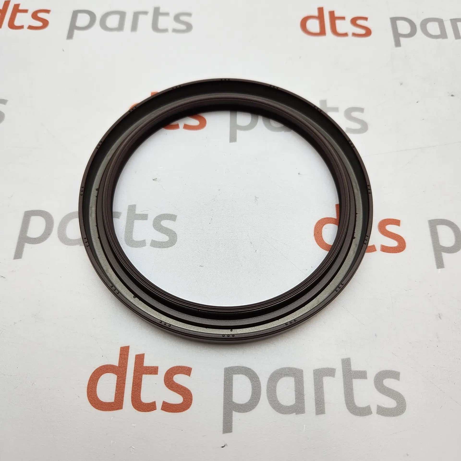 OEM Nissan 12279AD205 – Engine crankshaft oil seal