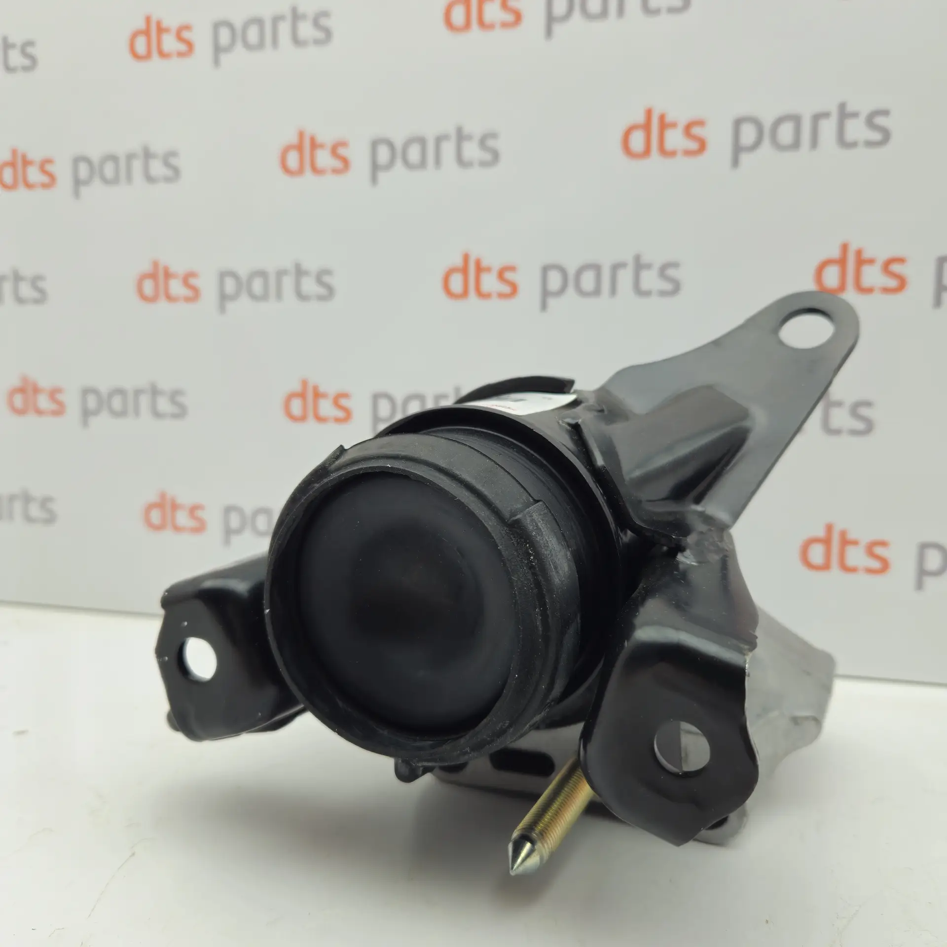 OEM Toyota/Lexus 1230528120 – Right engine mount