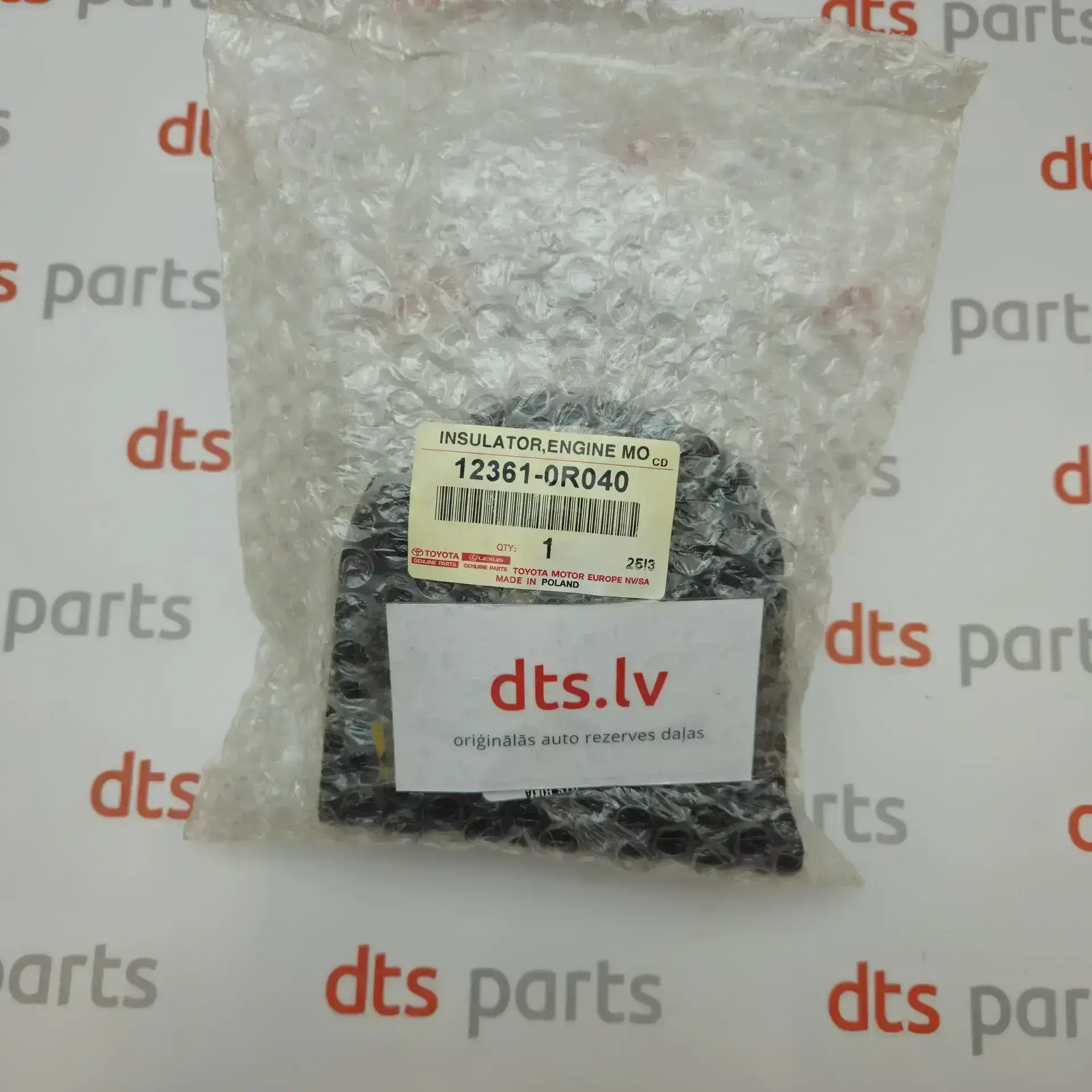 OEM Toyota 123610R040 – Engine mount bracket