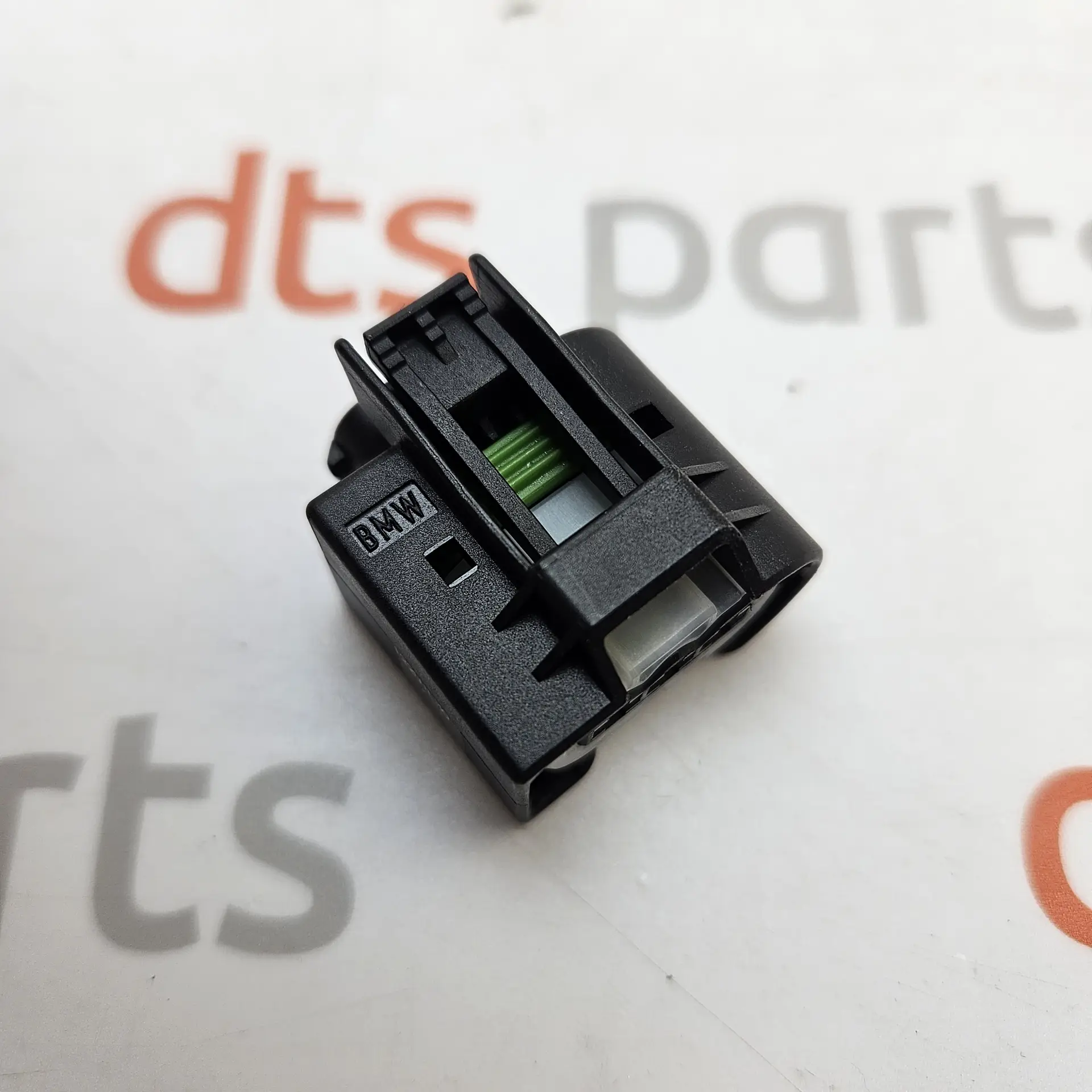 OEM BMW 12527508154 – Plug Housing (3-pin / 3-pole)