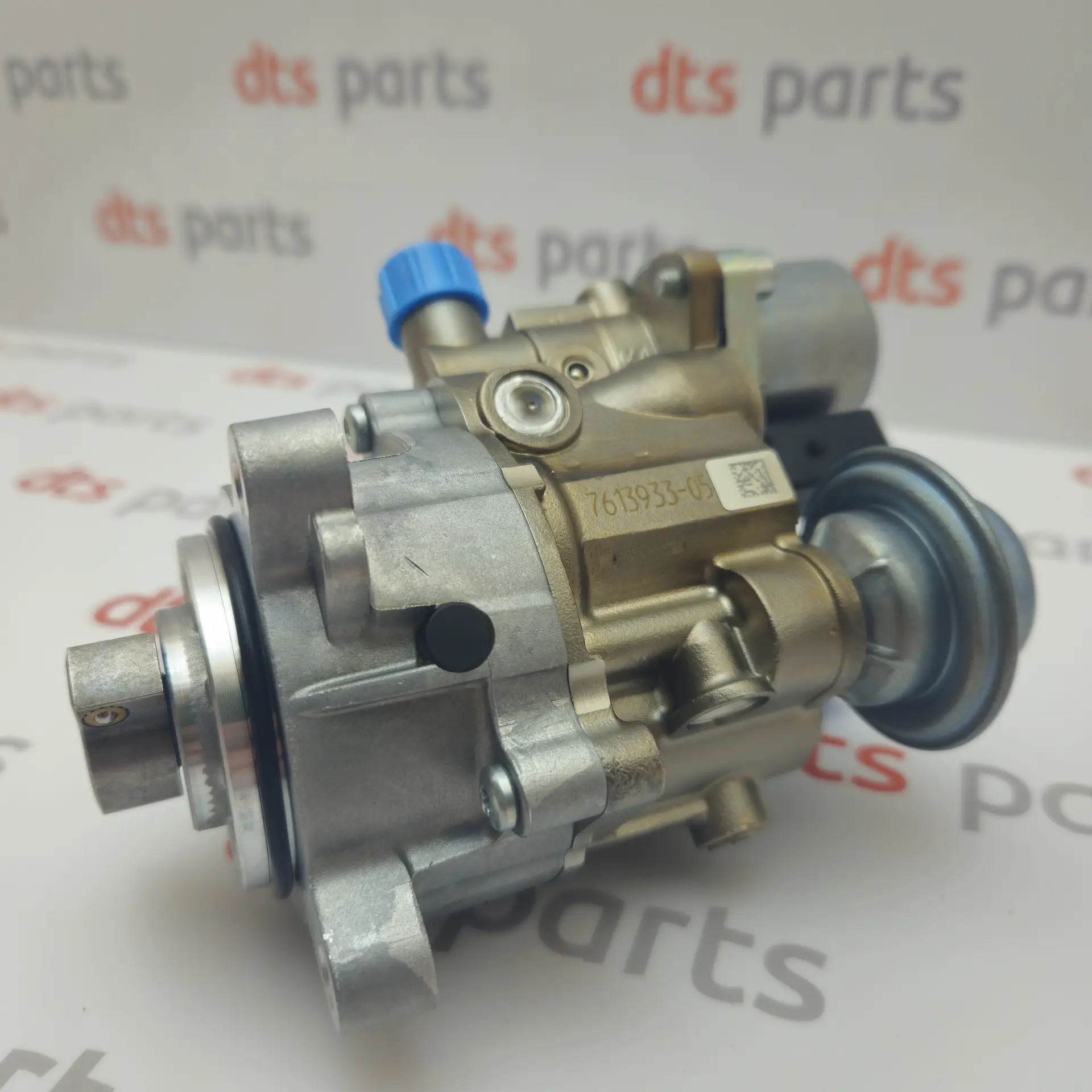 OEM BMW 13517616170 – High pressure fuel pump