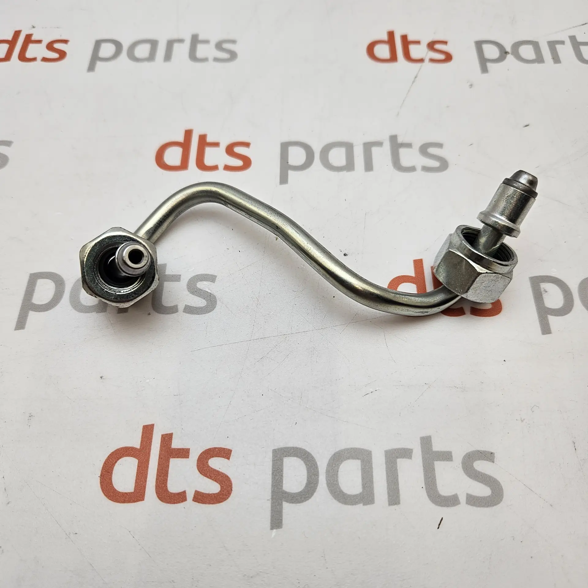 OEM BMW 13537798448 – Fuel injector supply line/pipe