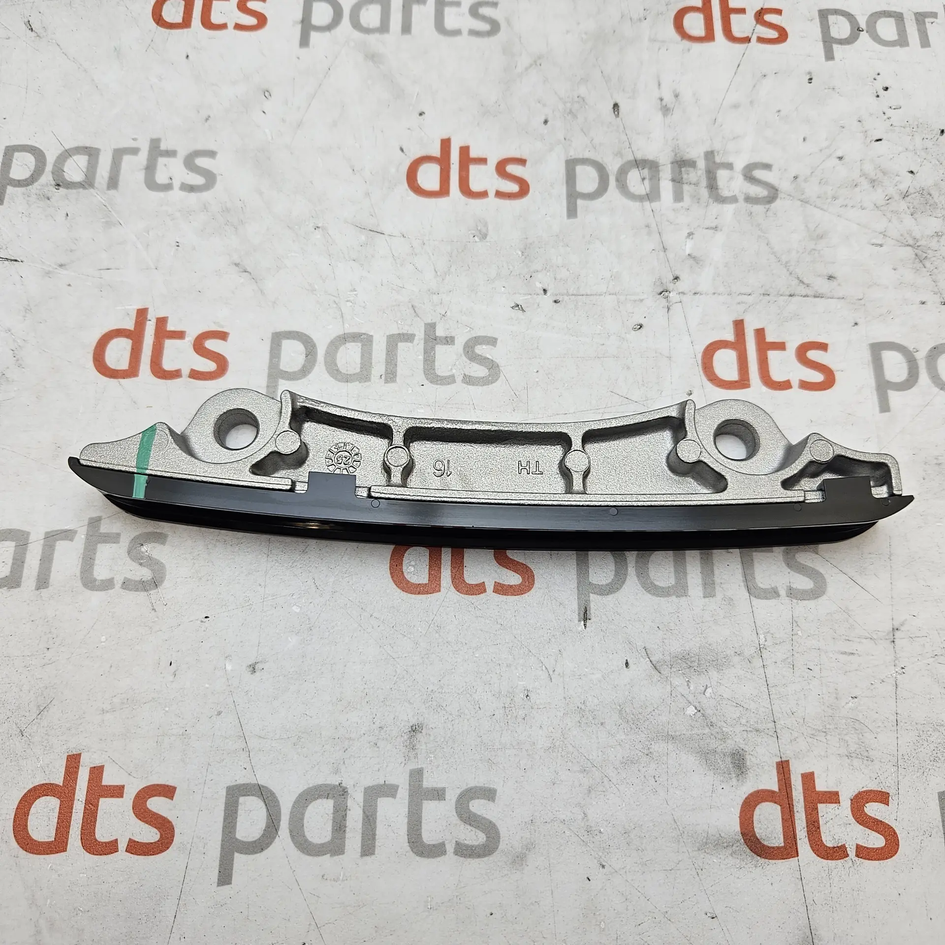 OEM Toyota/Lexus 135620E010 – Timing chain vibration damper (guide rail)