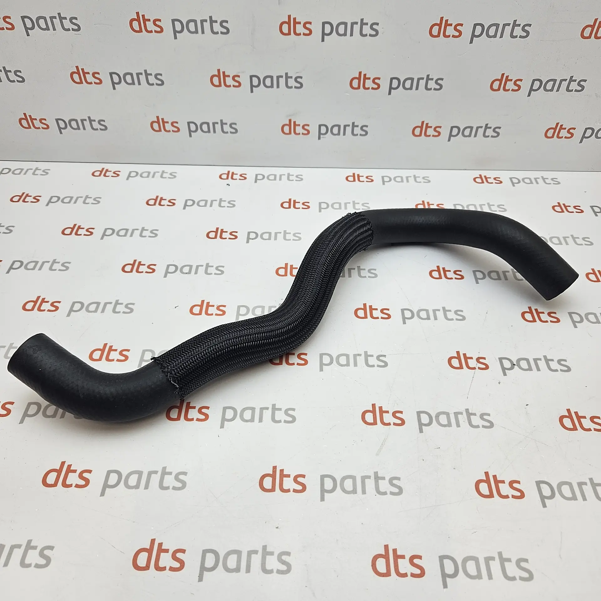 OEM Mitsubishi 1370A502 – Radiator Hose