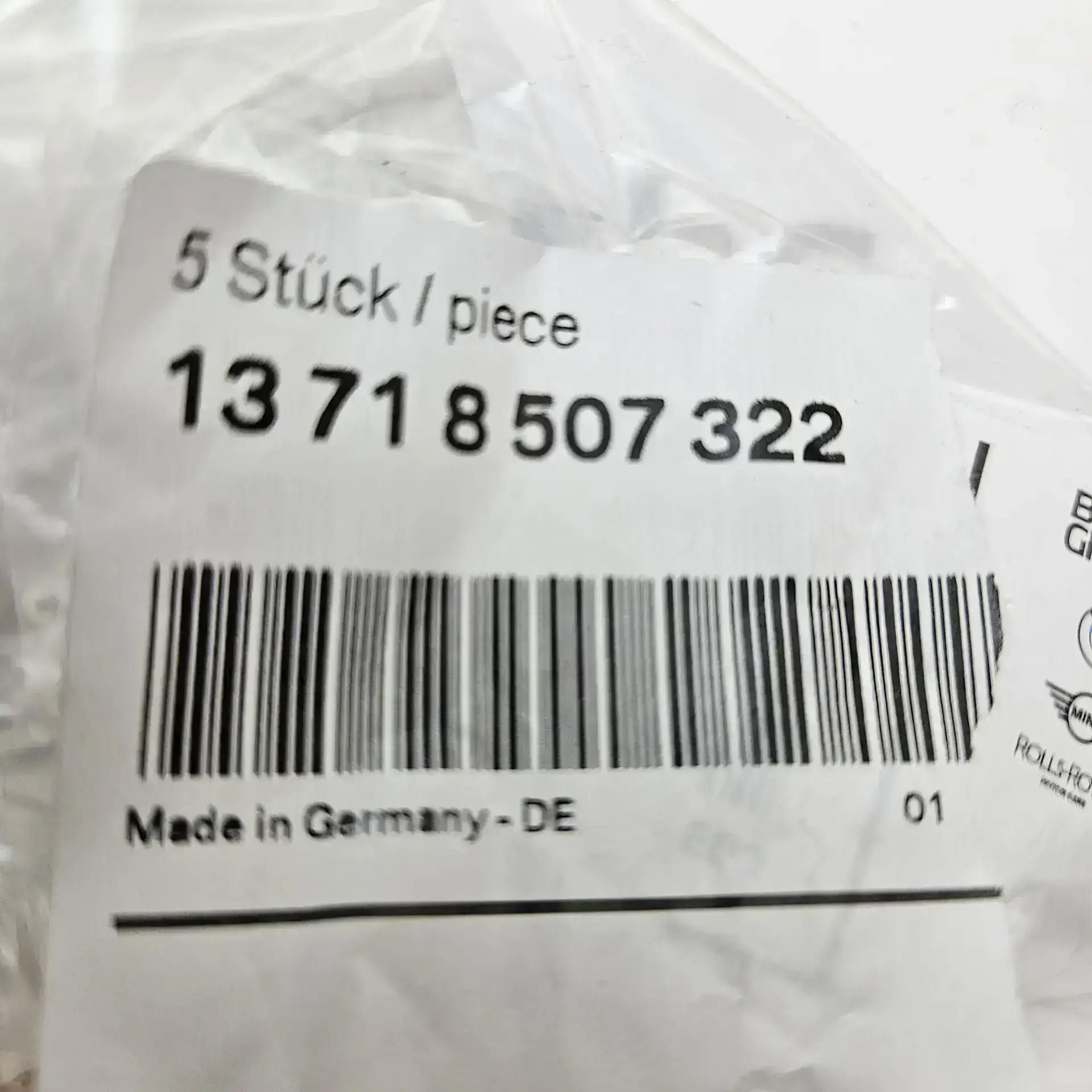 OEM BMW 13718507322 – Support