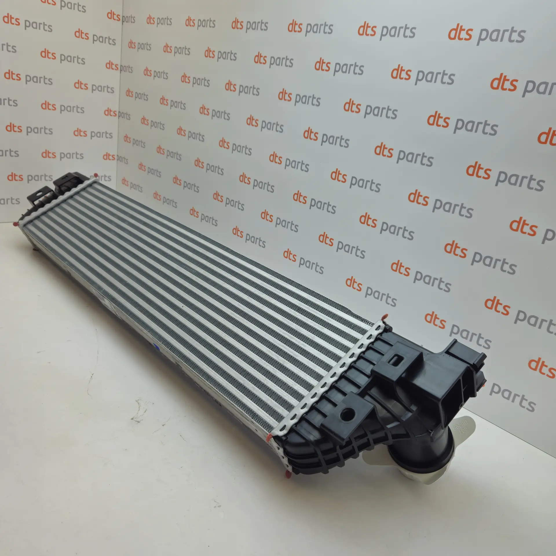OEM Renault 144969388R – Intercooler