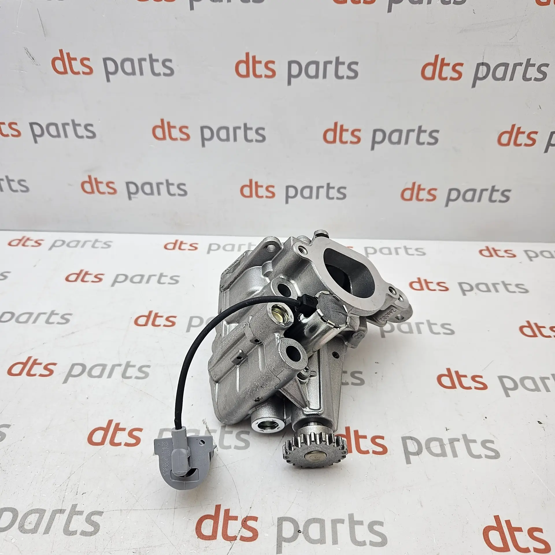 OEM Renault 150007372R – Oil pump