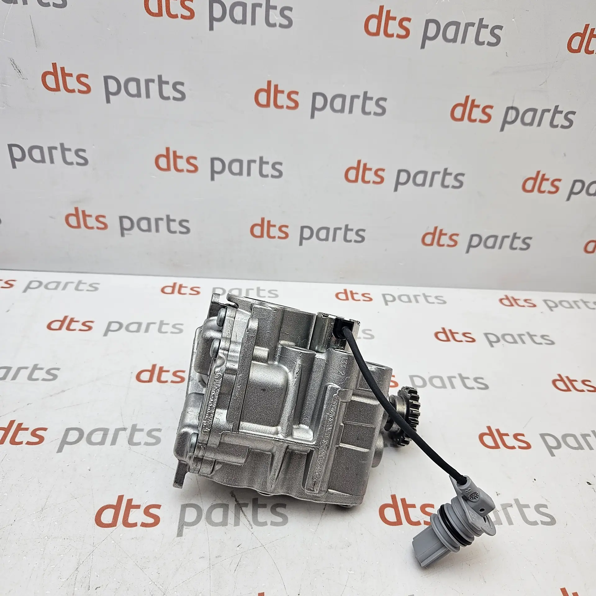 OEM Renault 150007372R – Oil pump