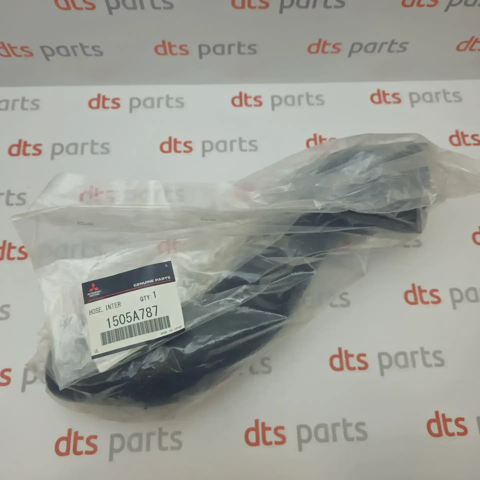 OEM Mitsubishi 1505A787 – Intercooler hose