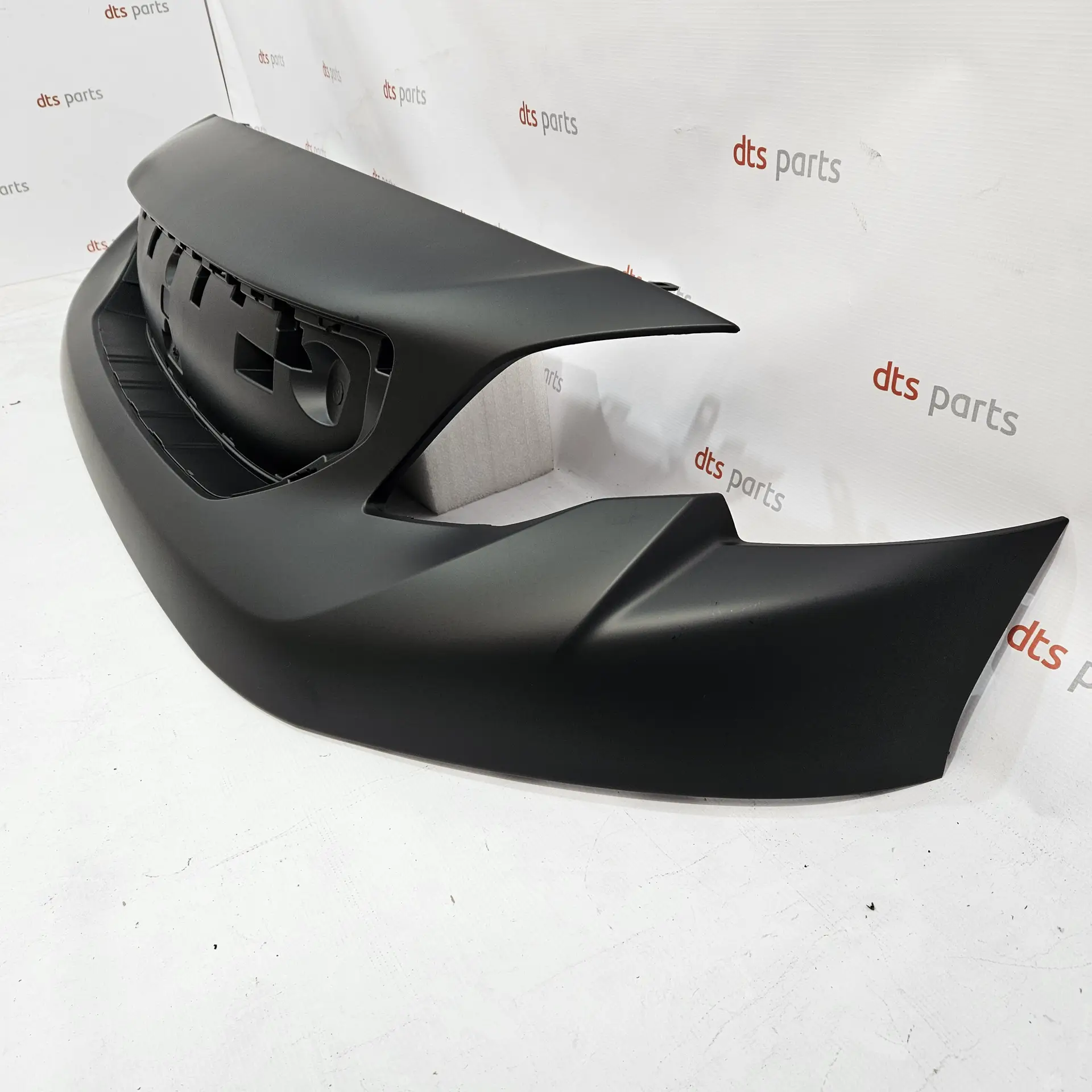 OEM Peugeot 1615627580 – Front upper bumper