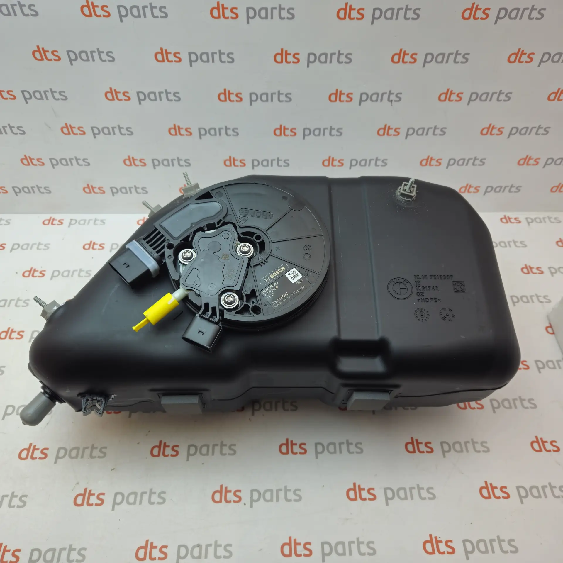 OEM BMW 16197212607 – Active scr reservoir