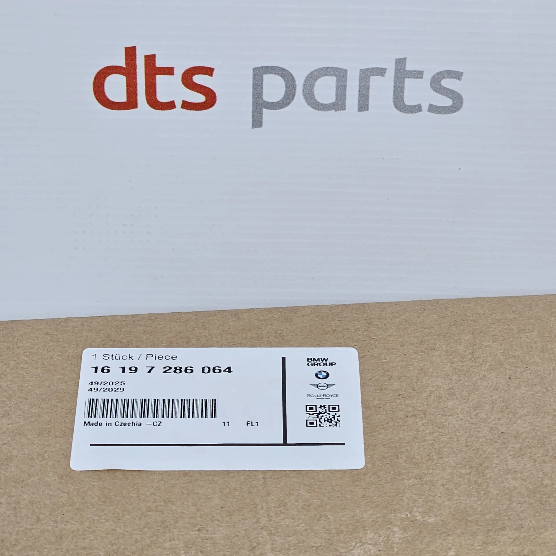 OEM BMW 16197286064 – AdBlue tank