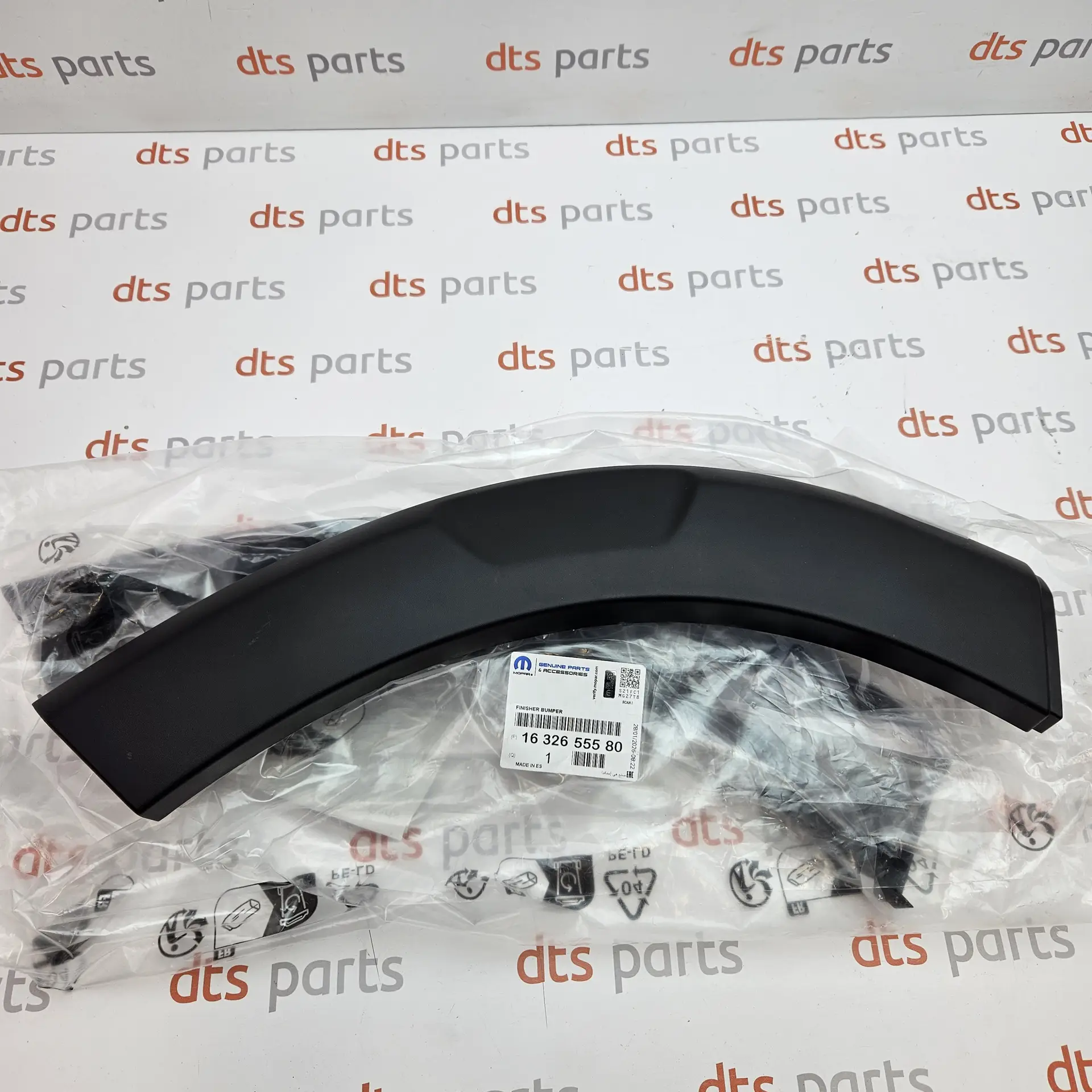 OEM PSA 1632655580 – Front bumper wheel arch trim