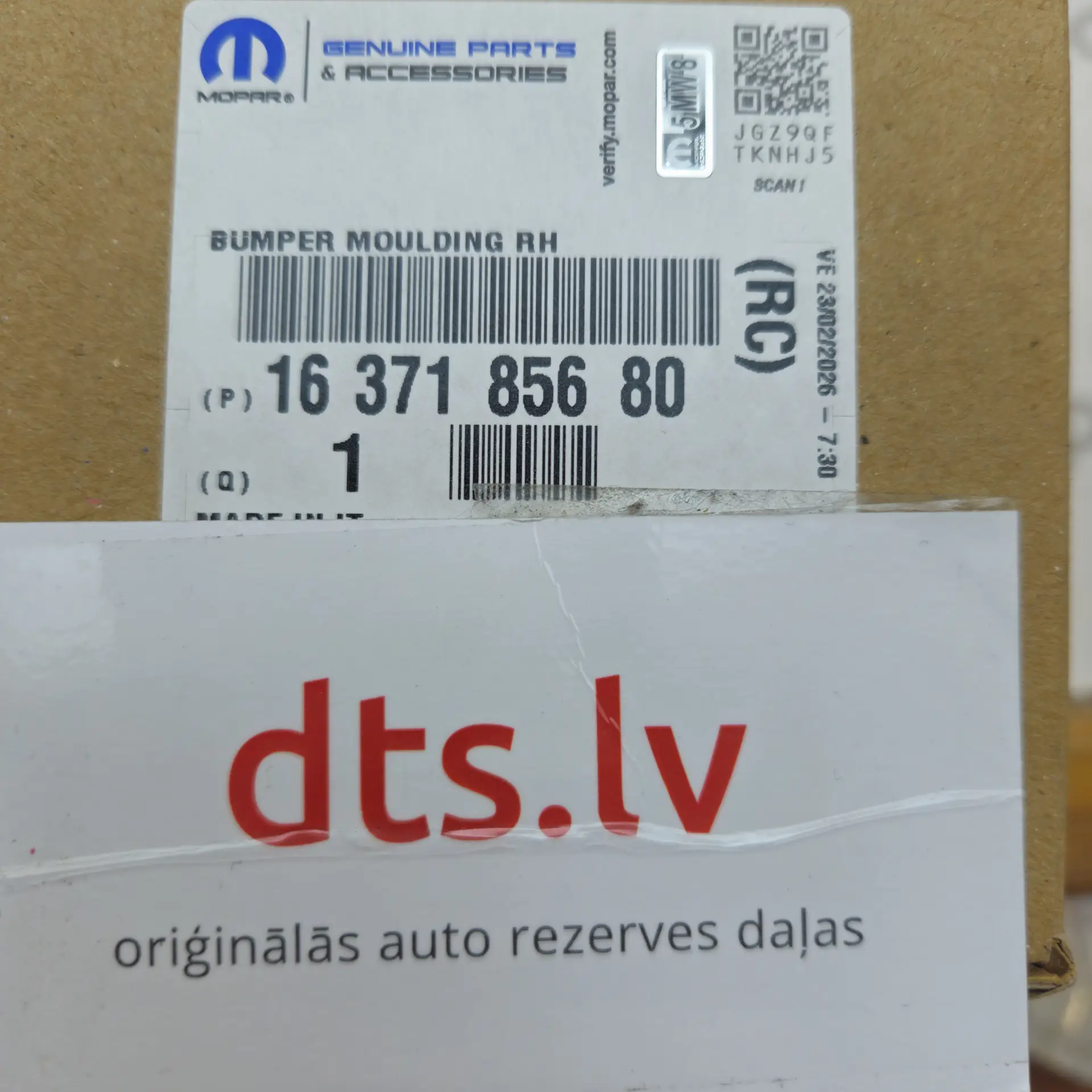 OEM PSA 1637185680 – Front bumper radiator grille trim reinforcement frame