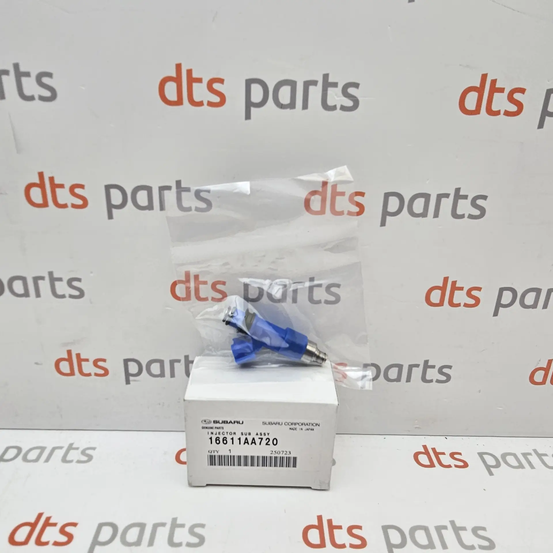 OEM Subaru 16611AA720 – Fuel injector