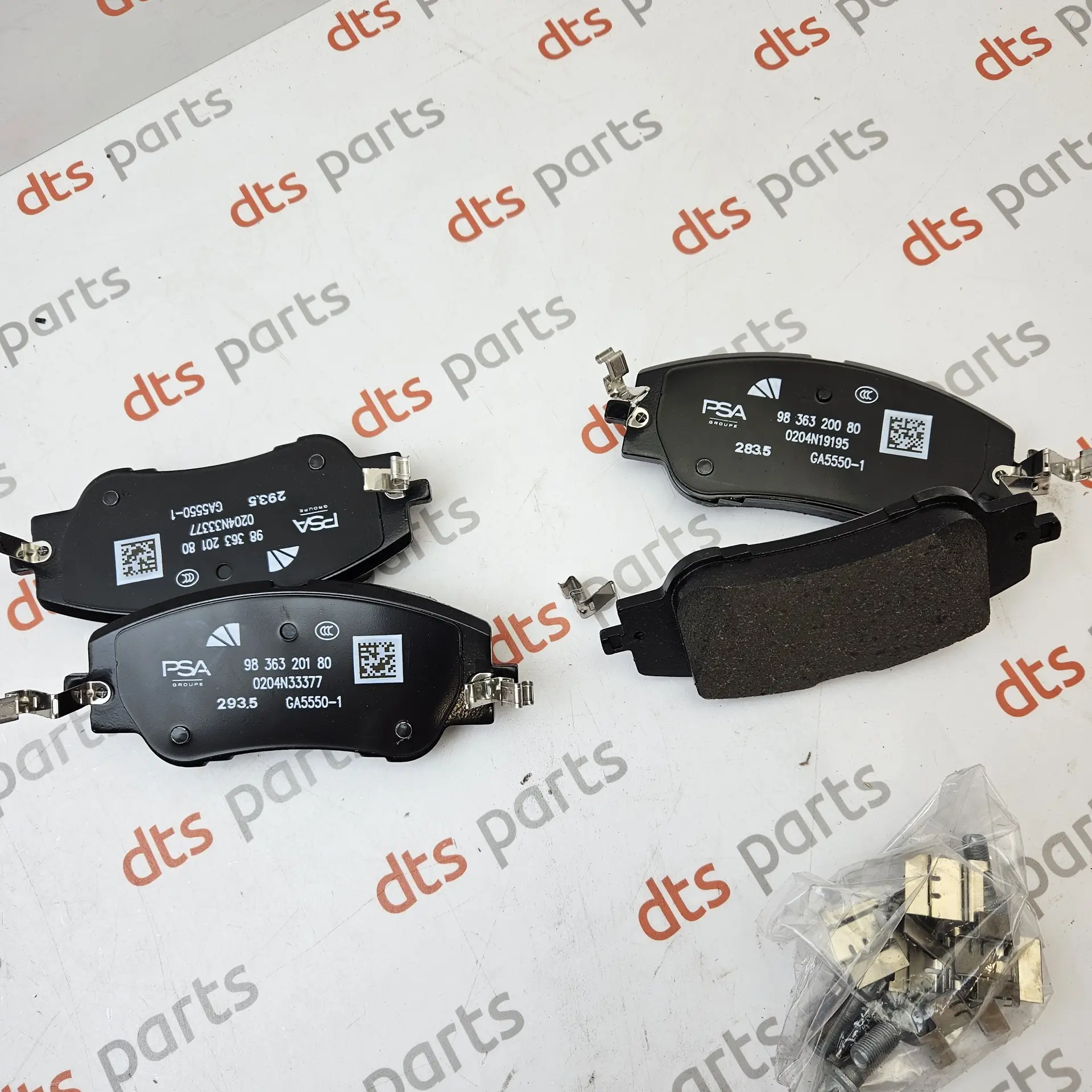OEM Peugeot 1681371180 – Front axle disc brake pad set
