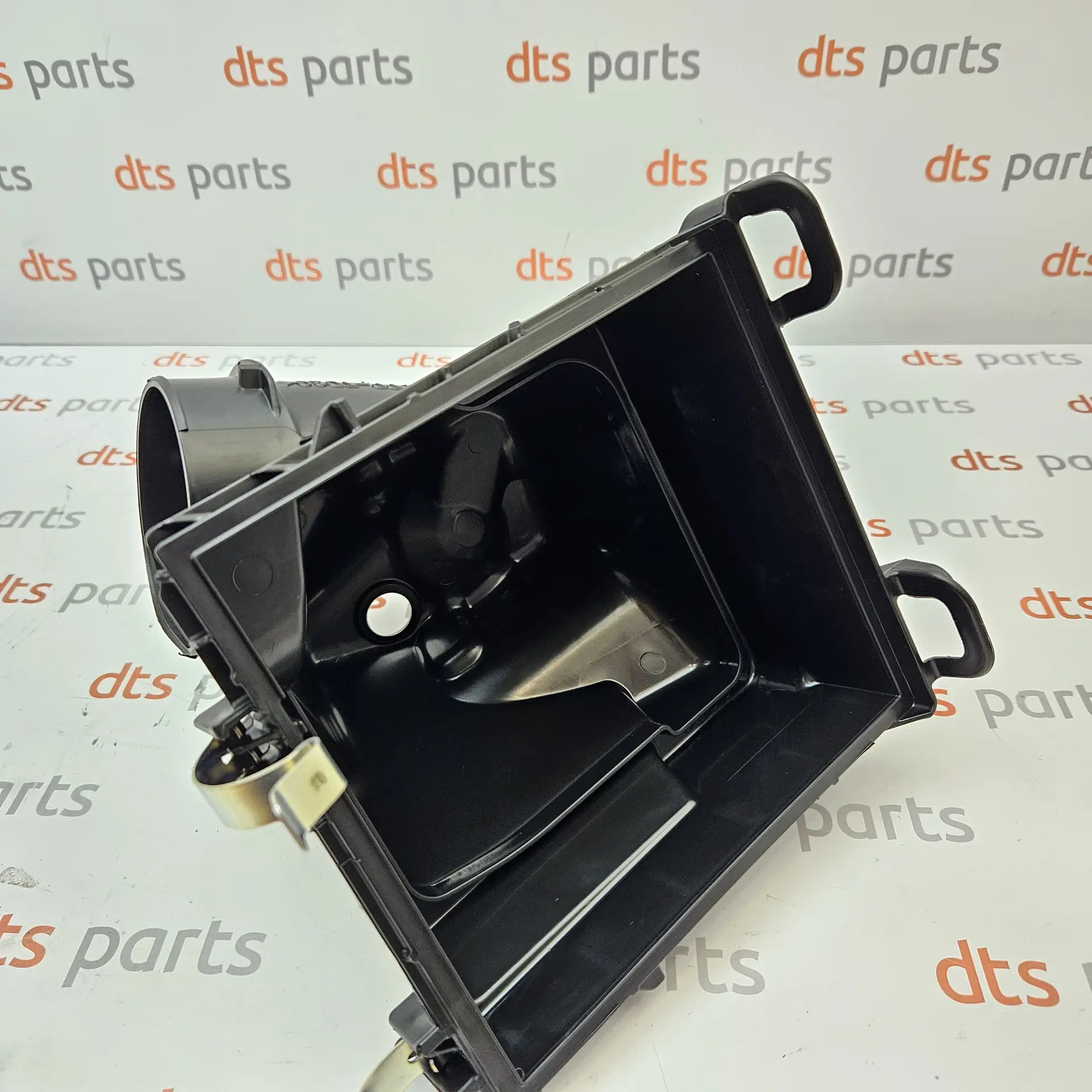 OEM Toyota 17701K0040 – Engine air cleaner box housing sub-assembly