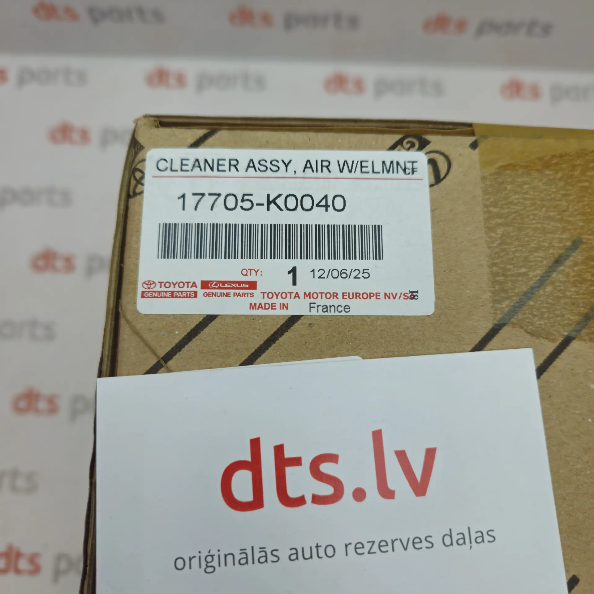 OEM Toyota 17705K0040 – Air filter housing