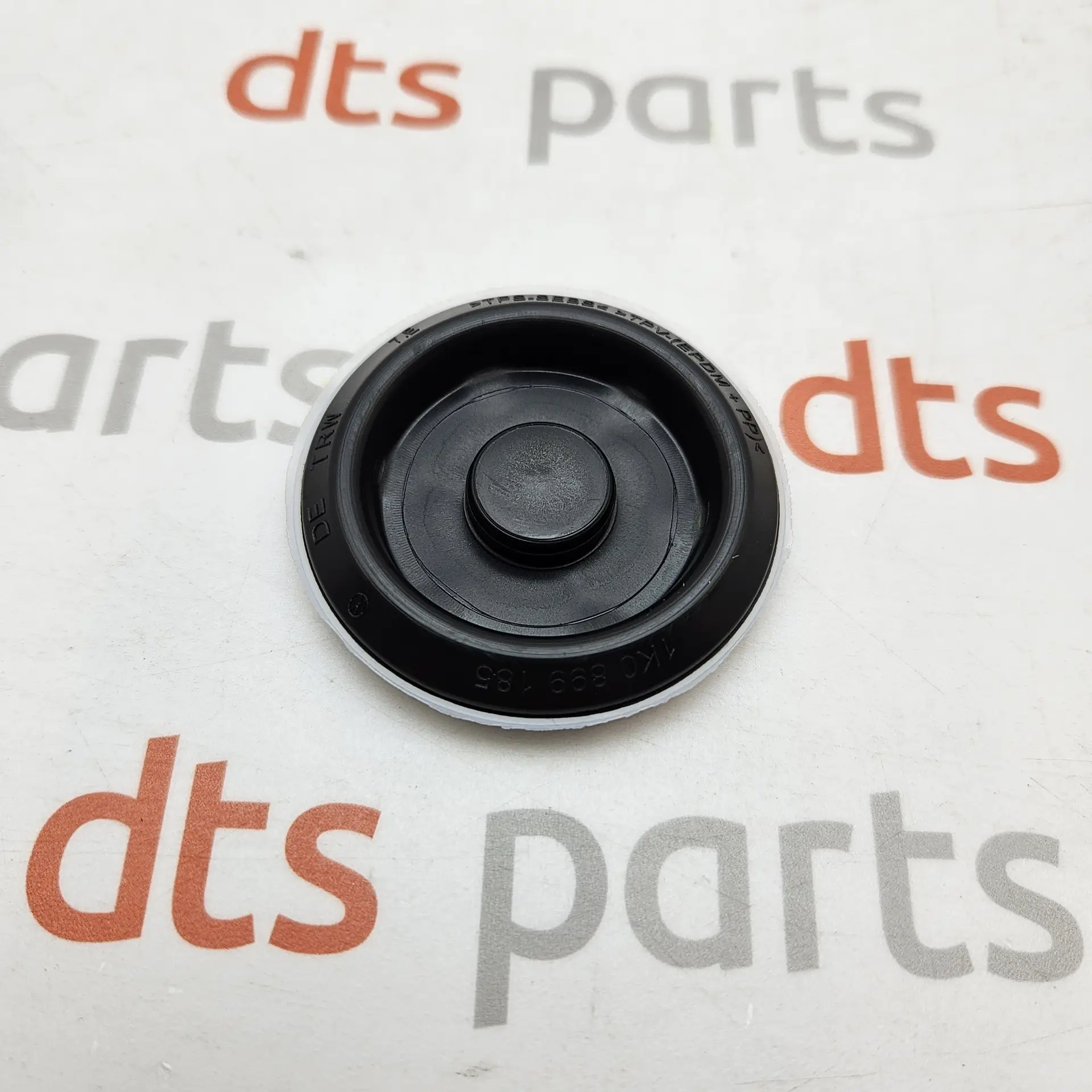 OEM VAG 1K0899185 – Floor pan plug