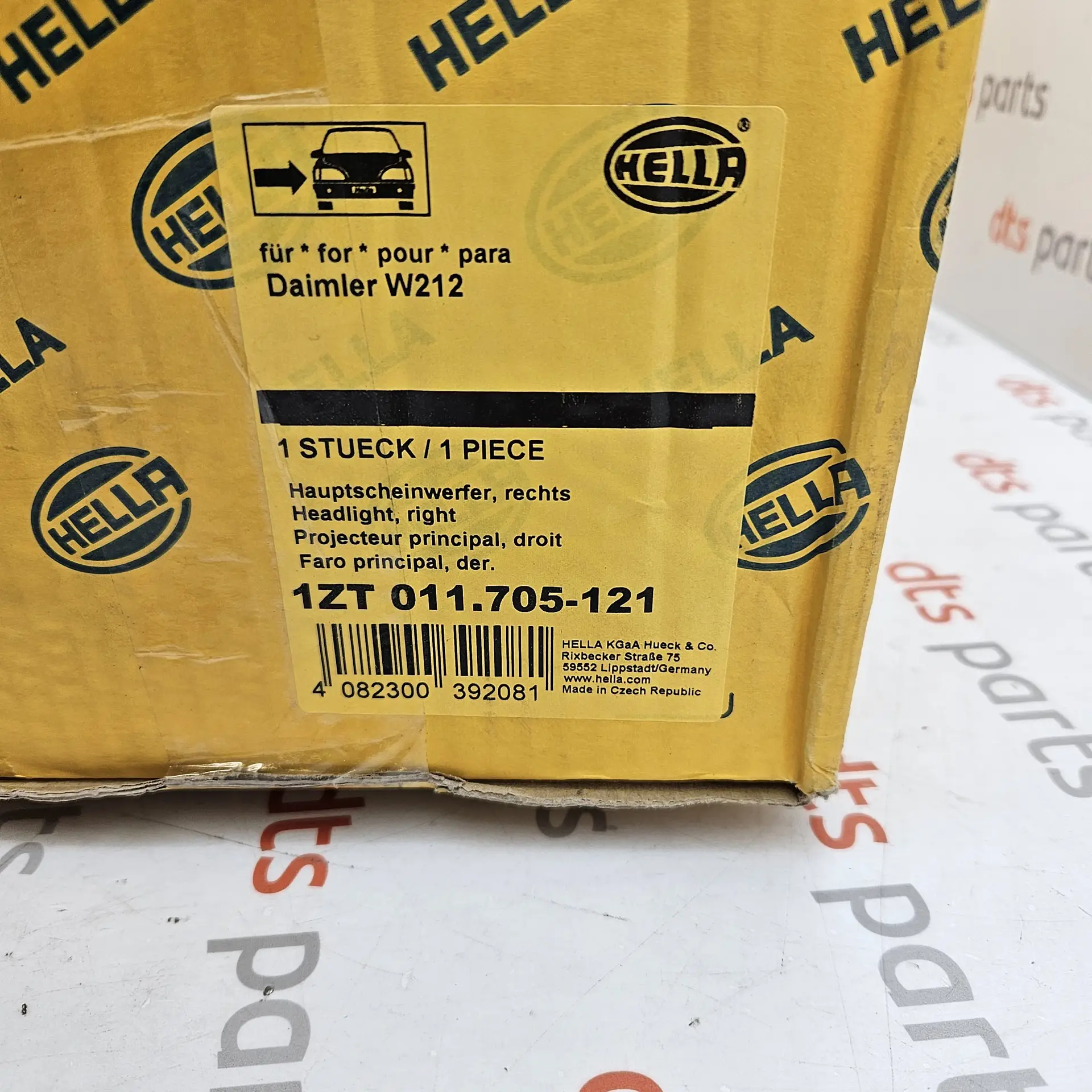 Hella 1ZT011705121 – HELLA Bi-Xenon headlight assembly (Right) - aftermarket part