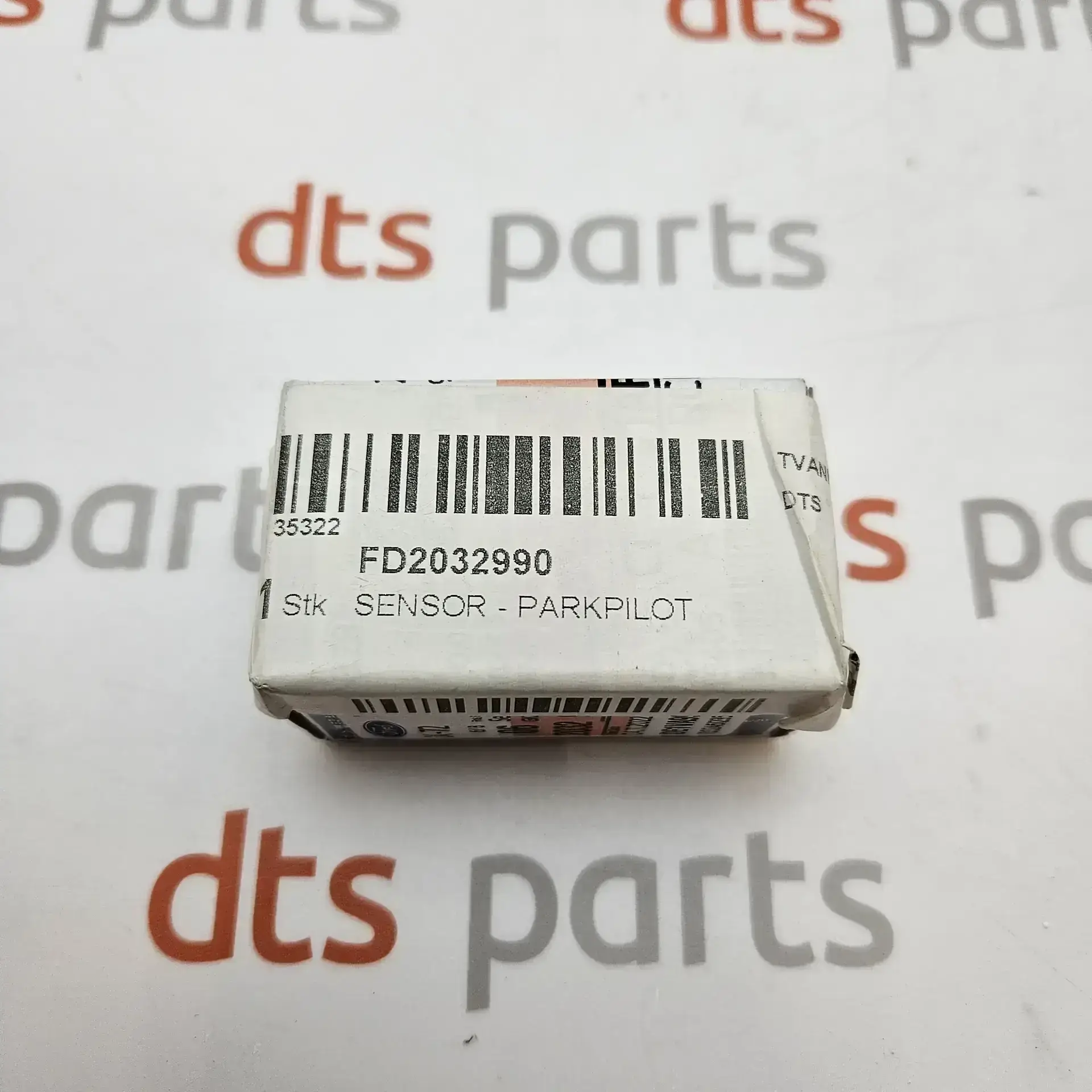 OEM Ford 2032990 – Rear parking sensor