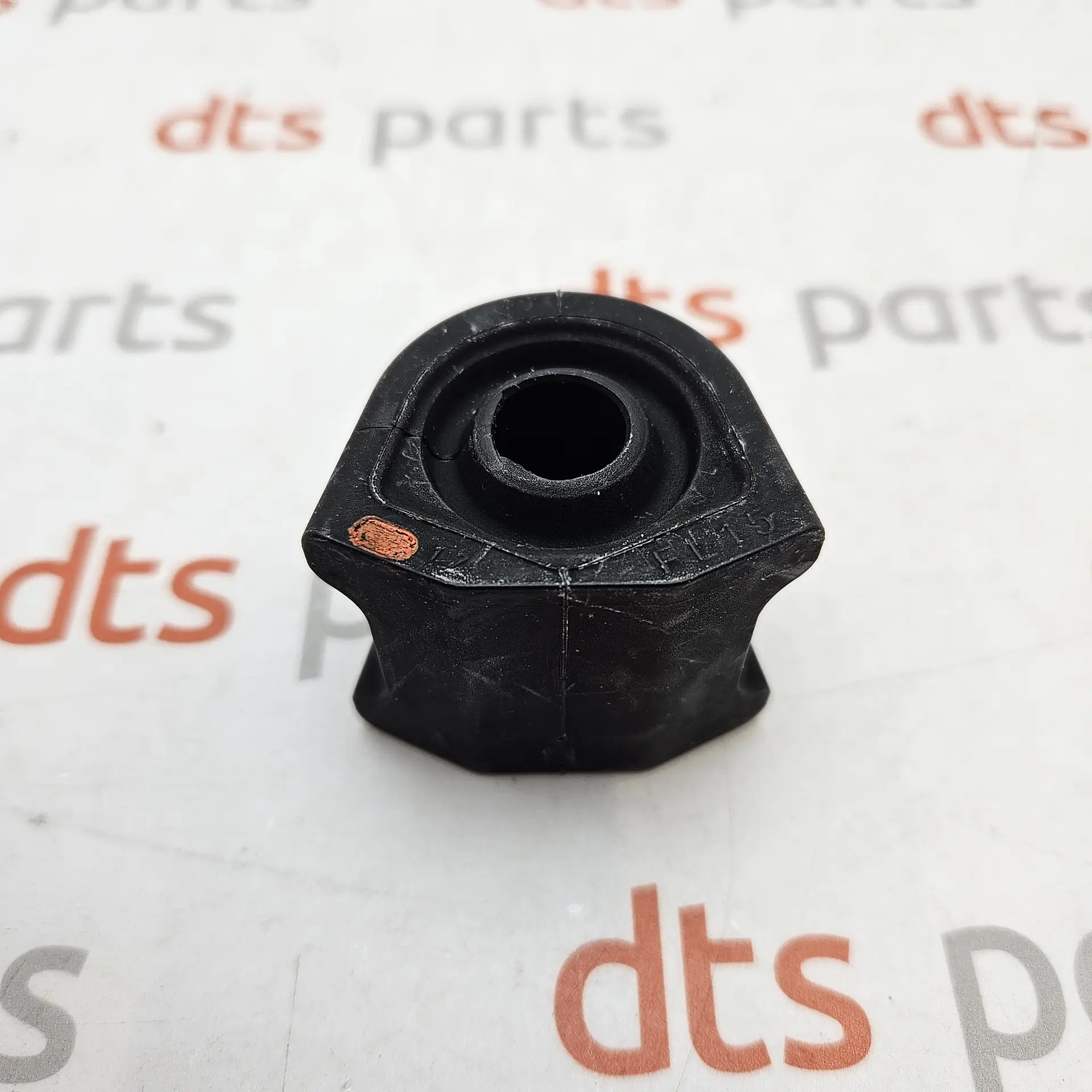 OEM Subaru 20464FL010 – Bushing stabilizer rear