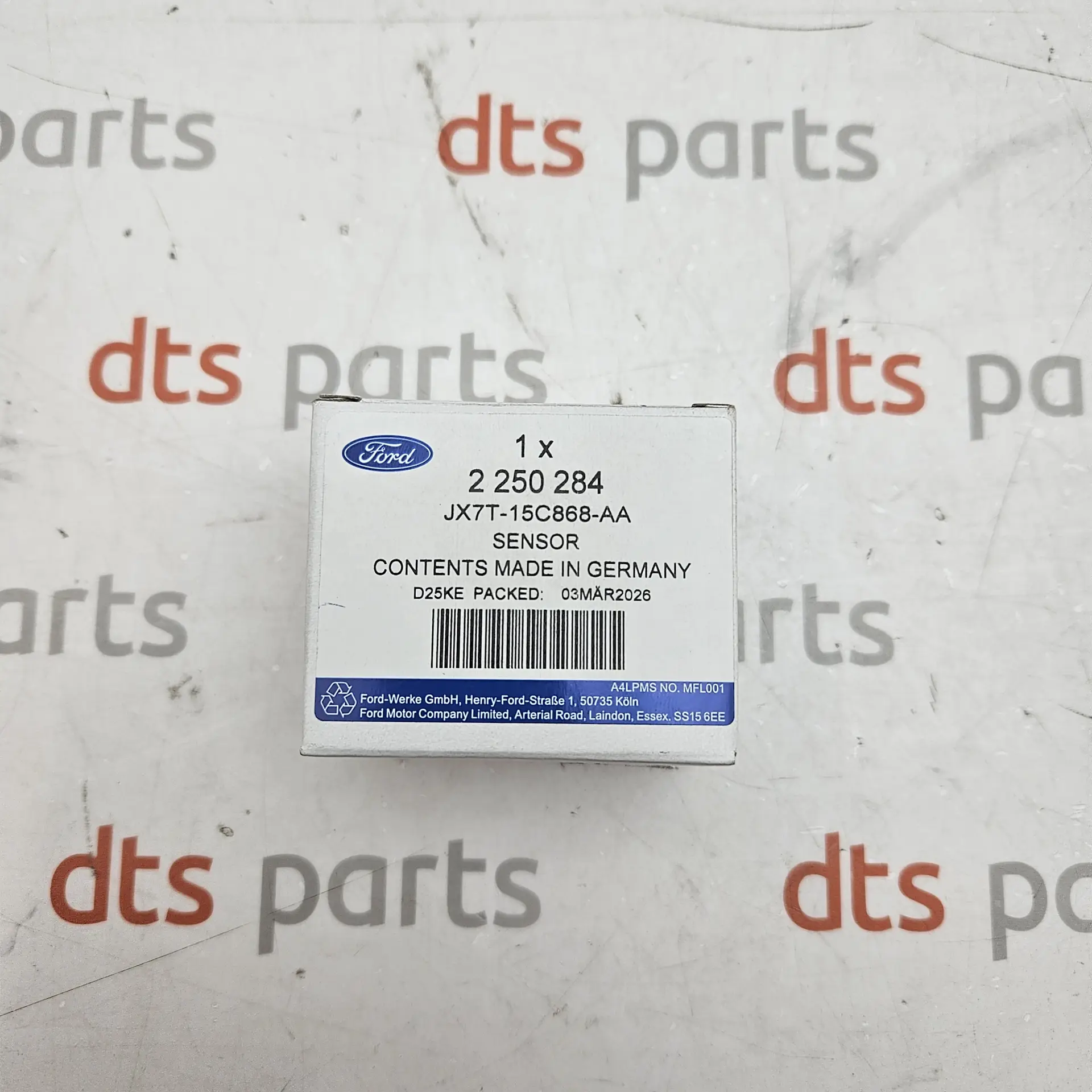 OEM Ford 2250284 – Ultrasonic parking assist distance sensor