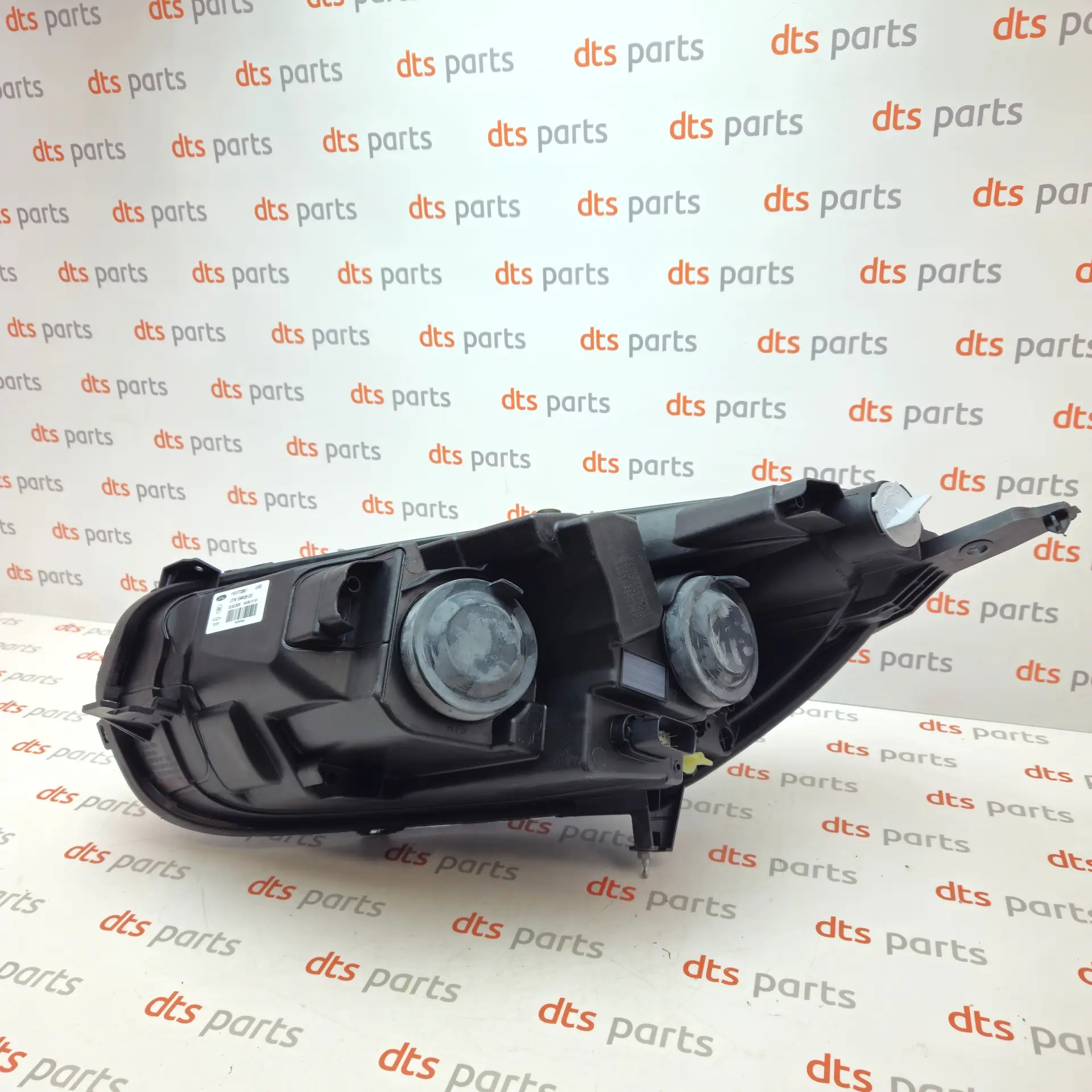 OEM Ford 2263642 – Right headlight