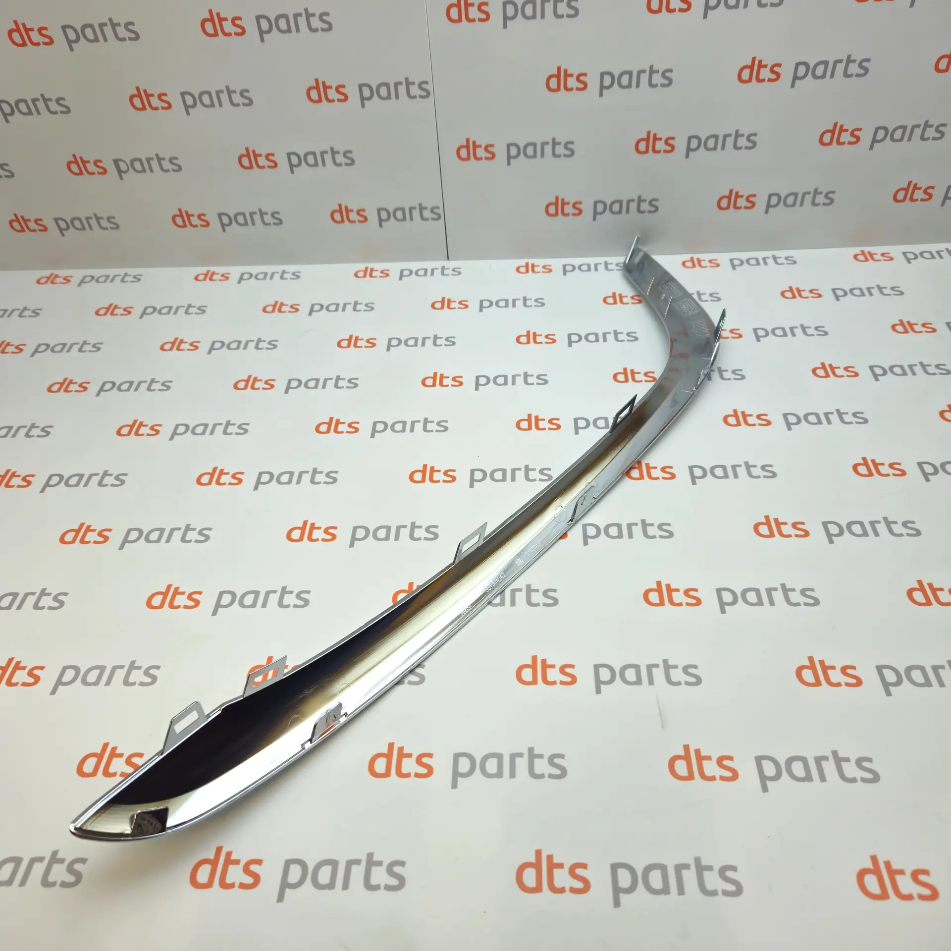 OEM Opel 22787052 – Front left bumper molding