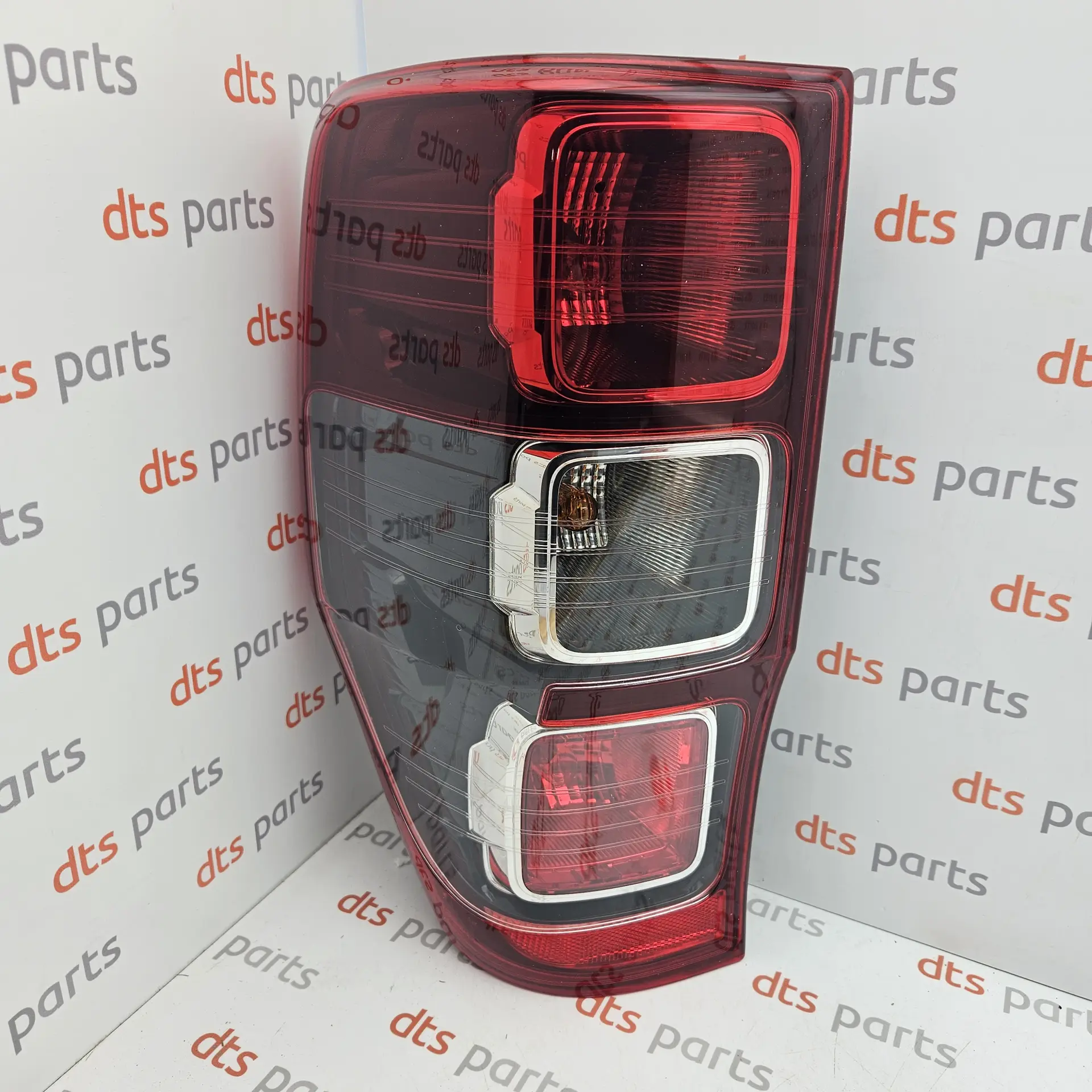 FORD 2318466