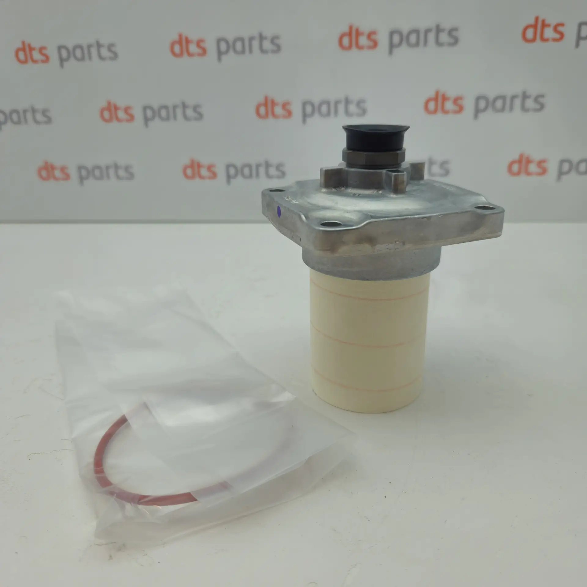OEM Toyota/Lexus 233900E011 – Fuel filter
