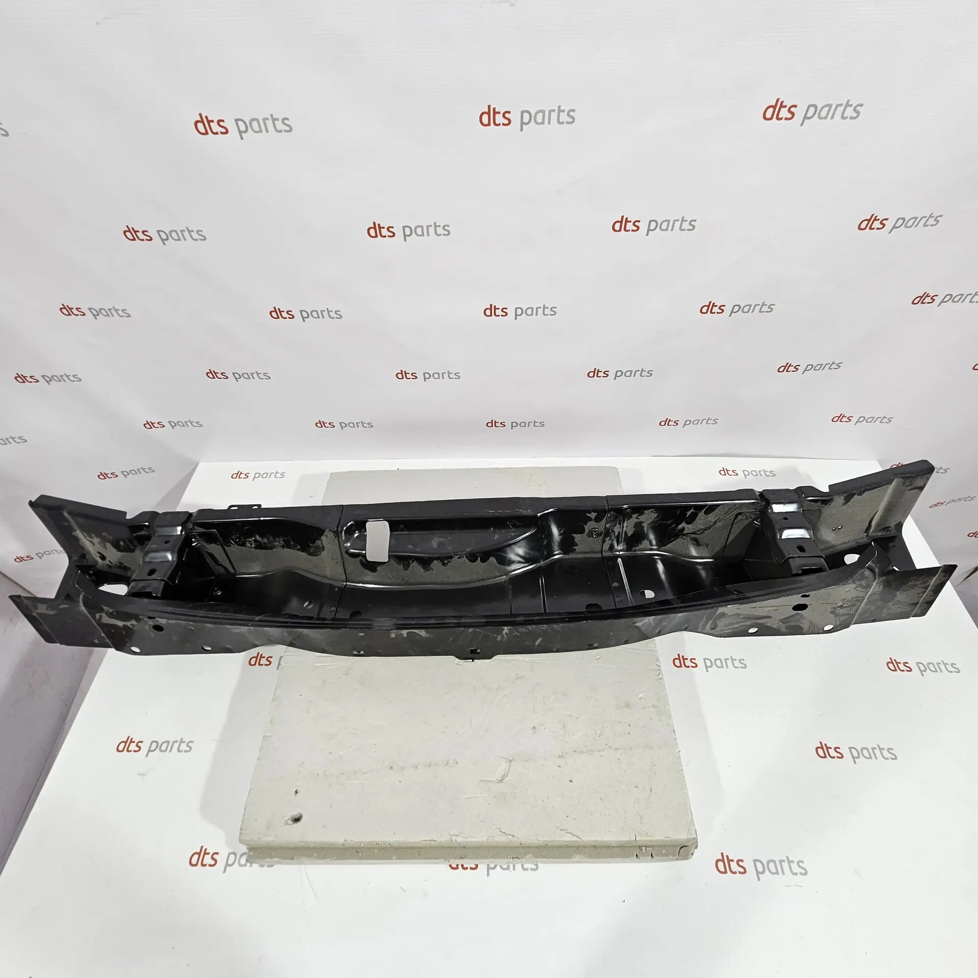 OEM Ford 2460222 – Panel