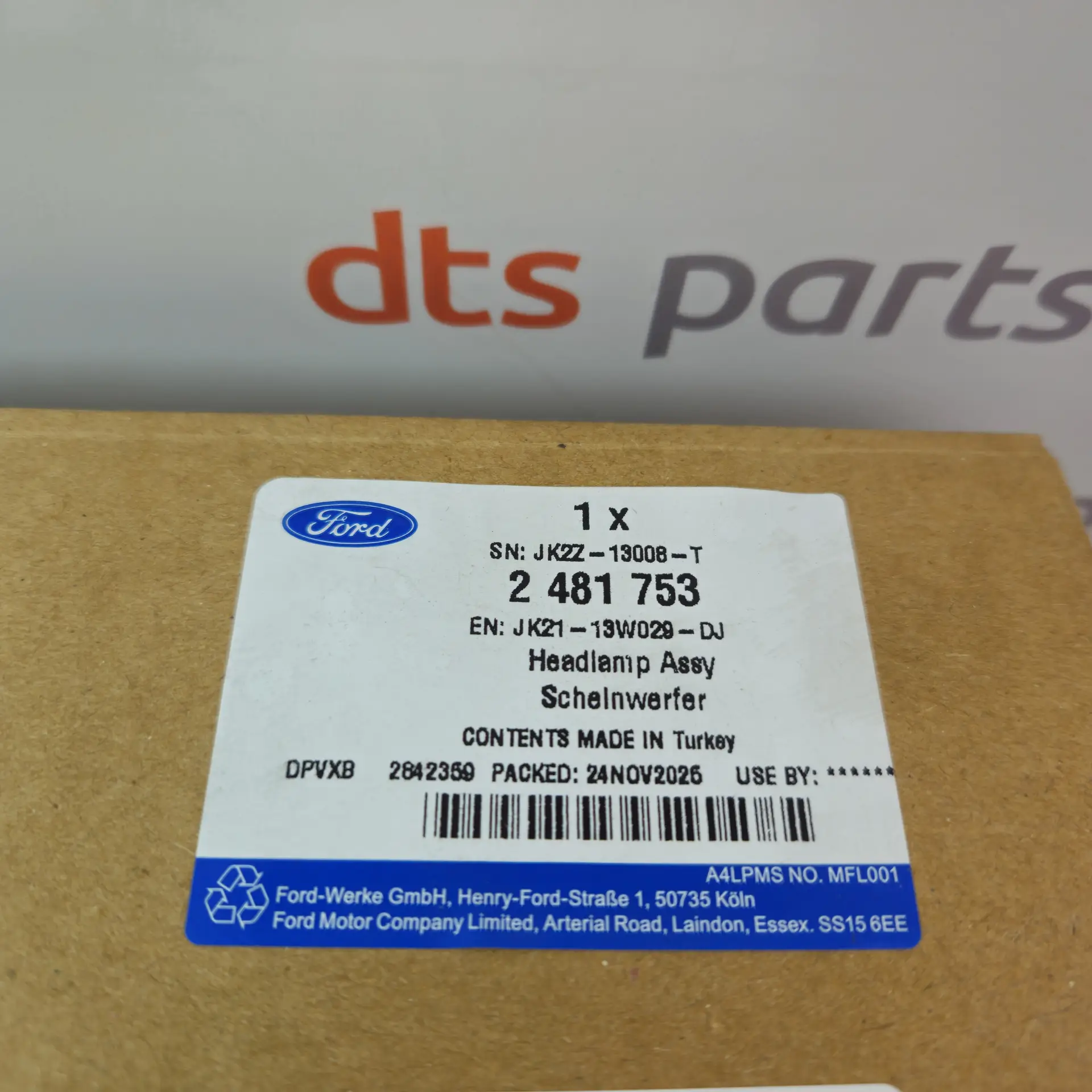 OEM Ford 2481753 – Halogen & LED headlamp assembly