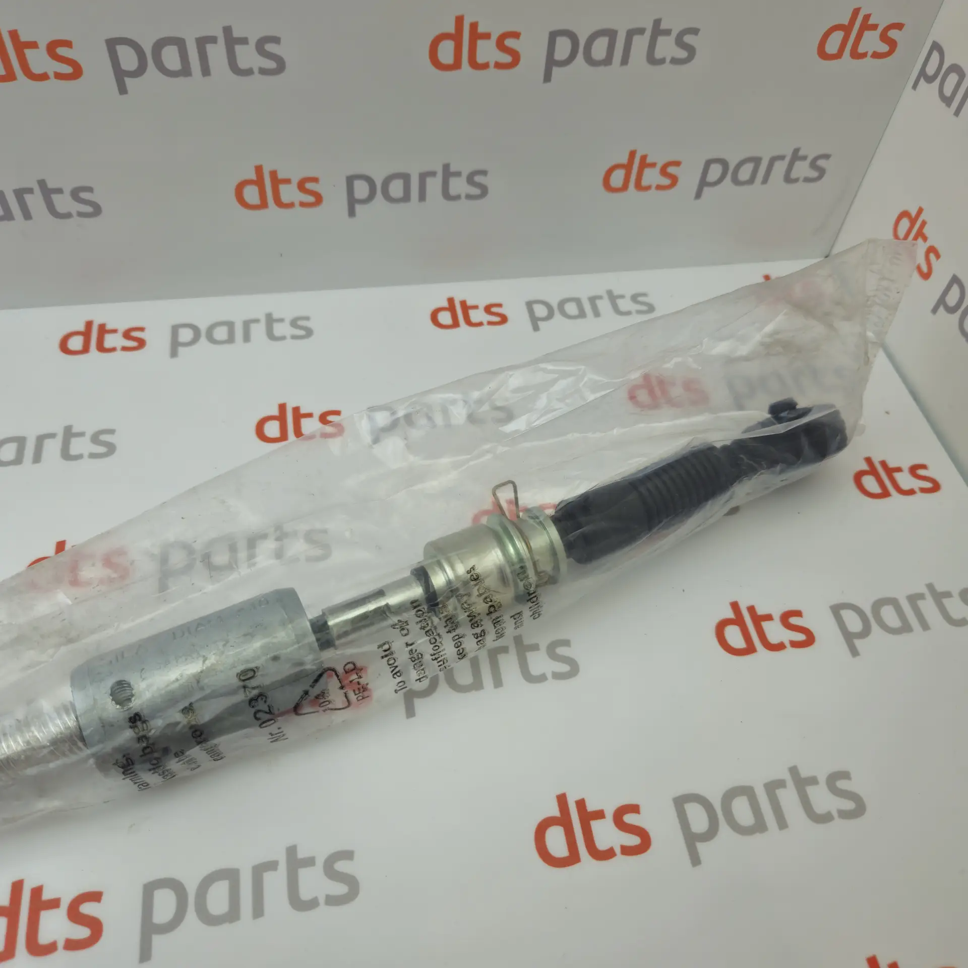 OEM BMW 25117548431 – Manual transmition shifting cable.